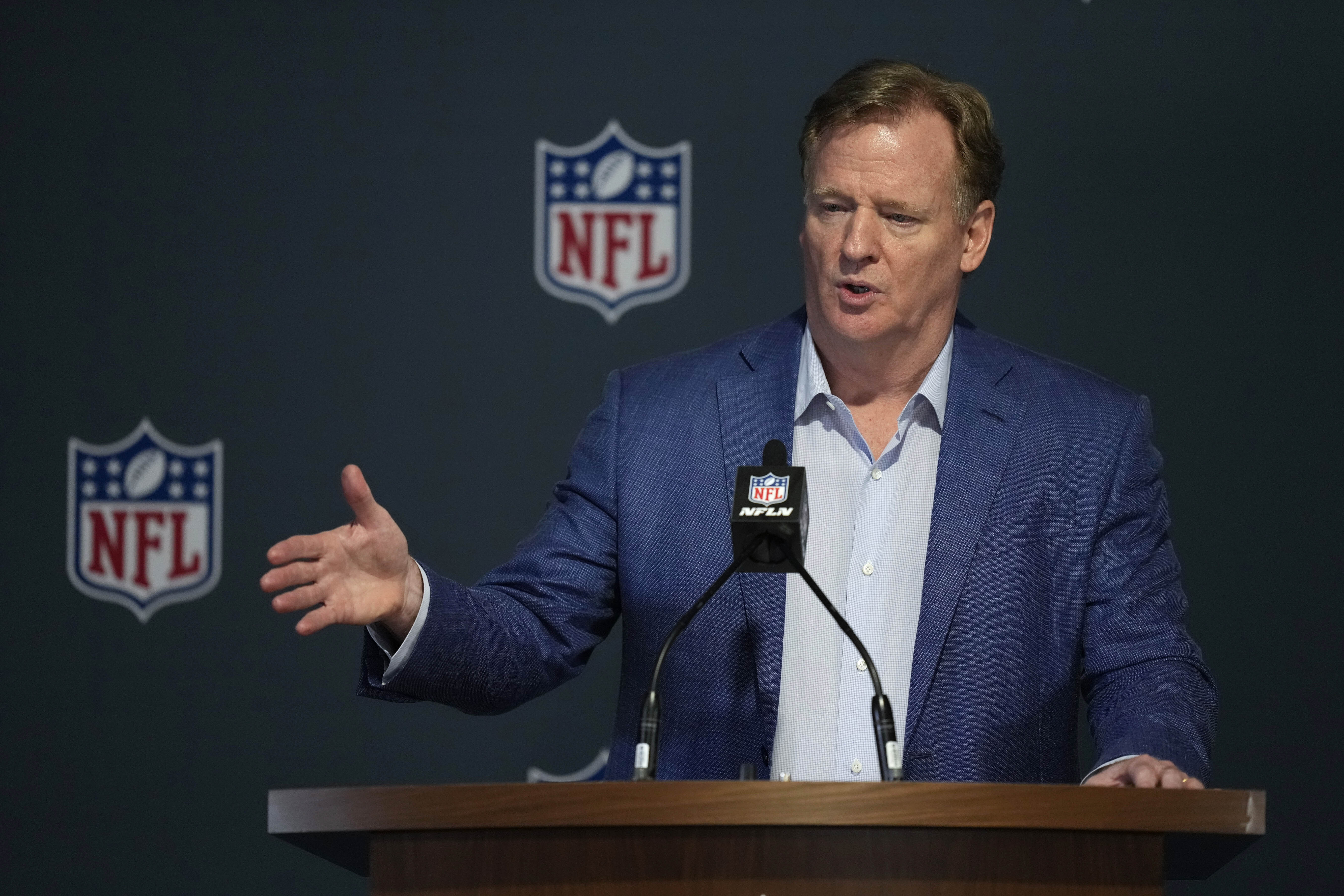 Goodell defends Redskins name in letter to Congress