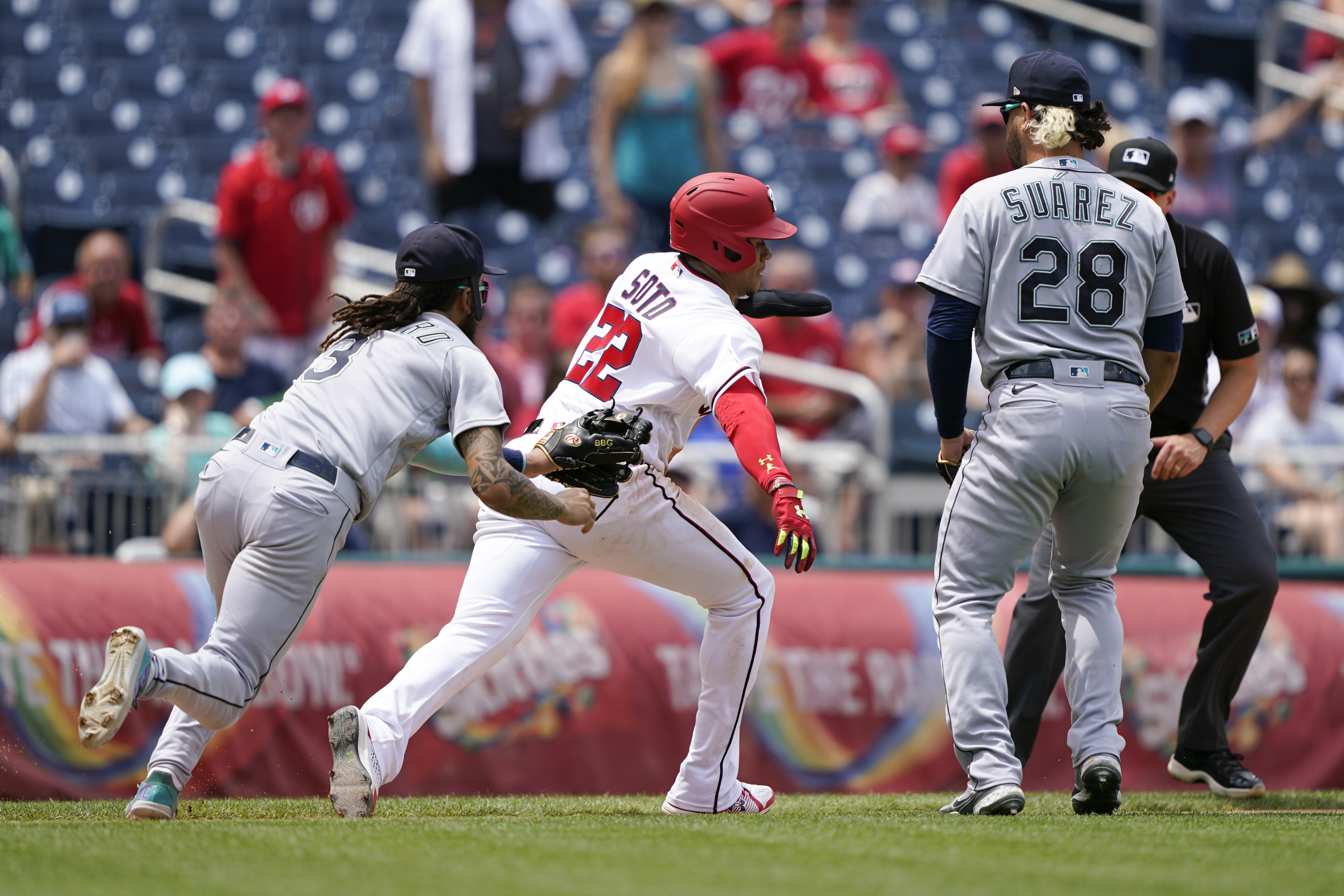 Mariners' Jesse Winker, J.P. Crawford, Julio Rodriguez suspended by MLB  after brawl with Angels