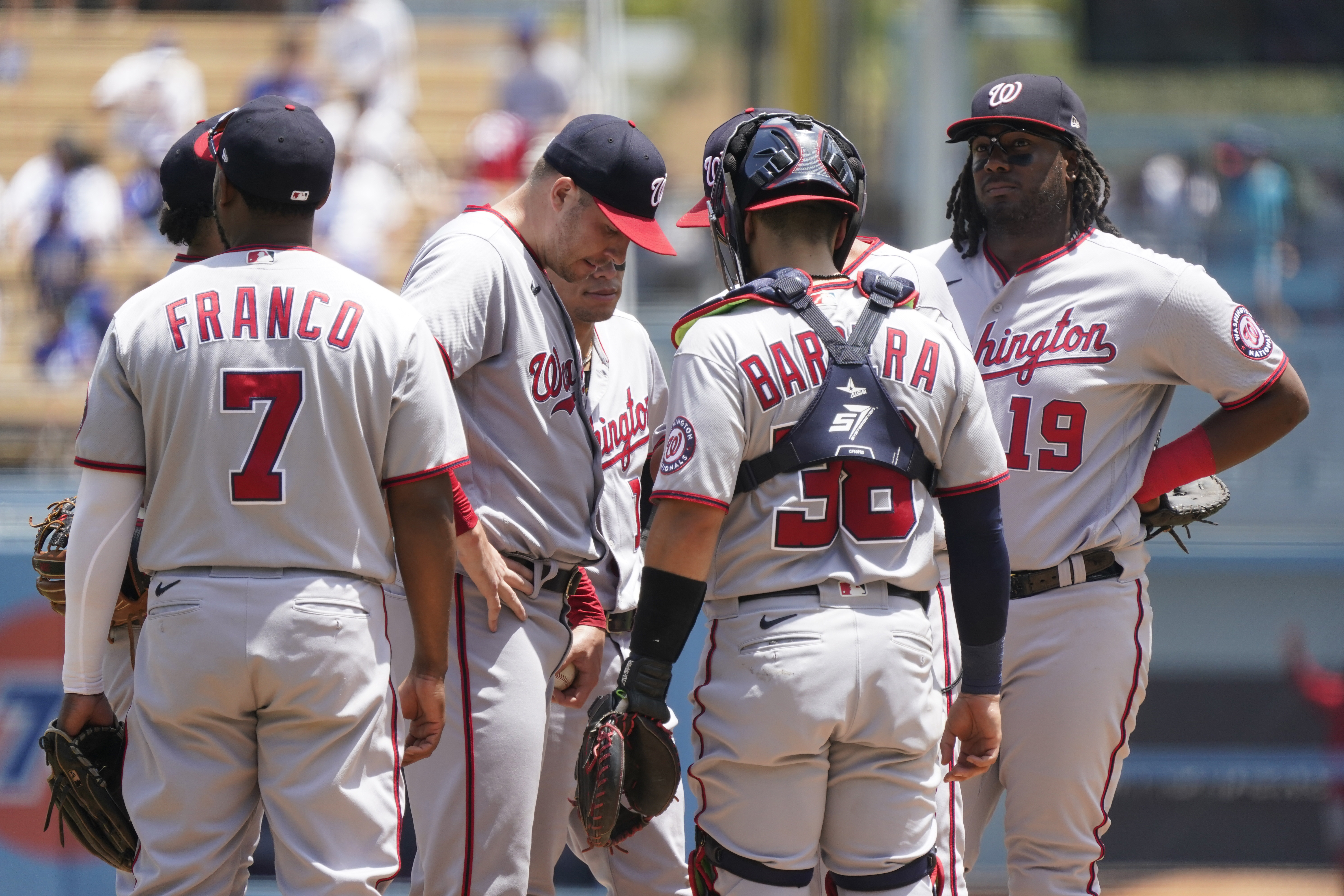 Dodgers Strike Early, Avoid Sweep With 7-1 Victory Over Nationals