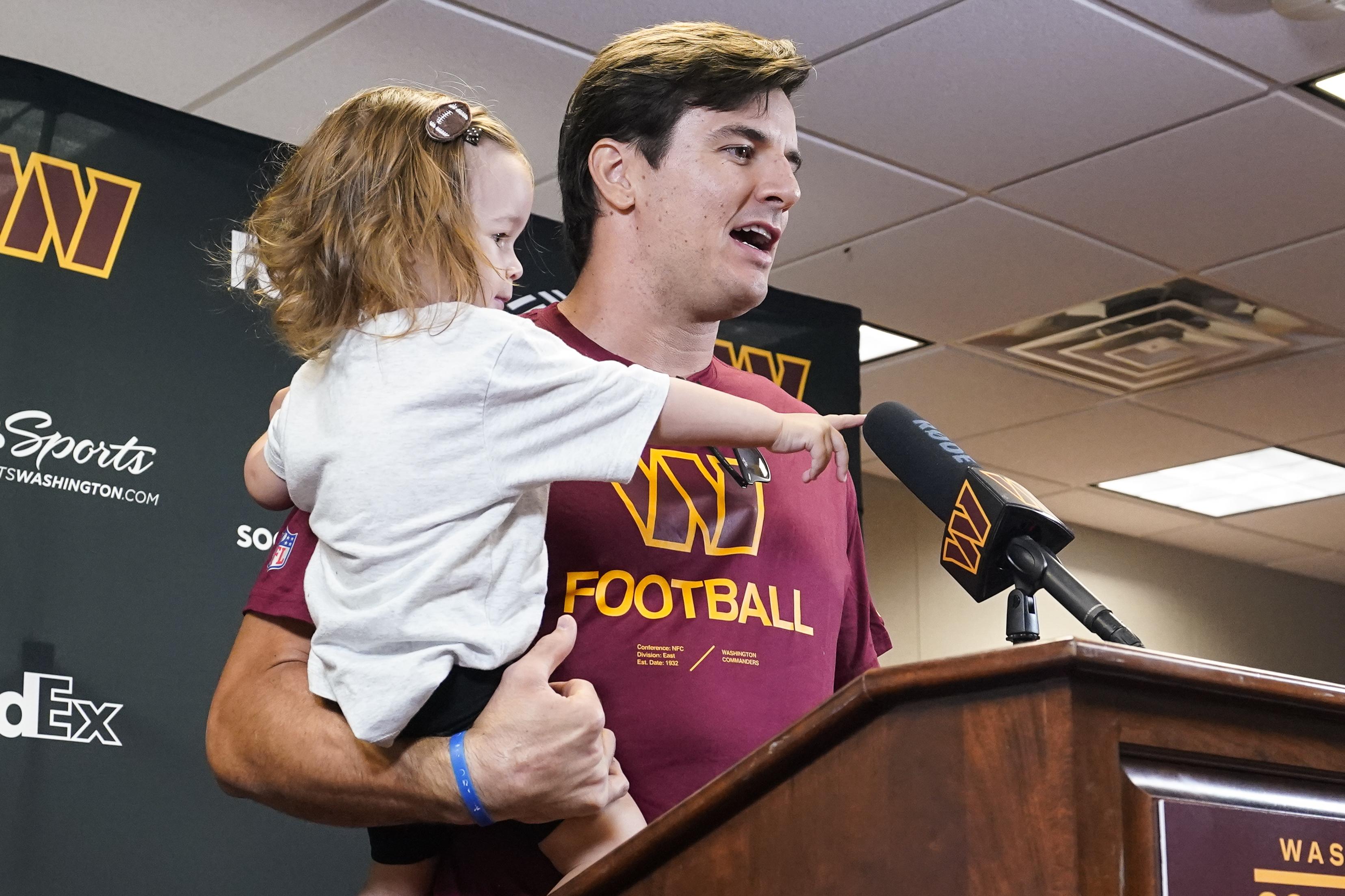 Washington Football Team star Ryan Kerrigan signs with rival Philadelphia  Eagles