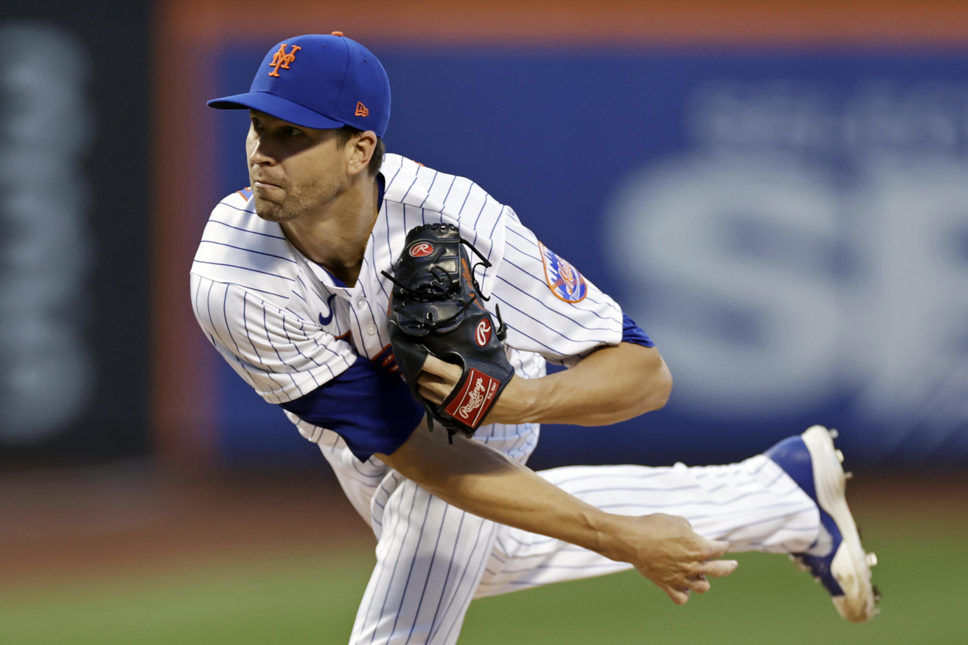 Texas Rangers Sign Free Agent Jacob deGrom