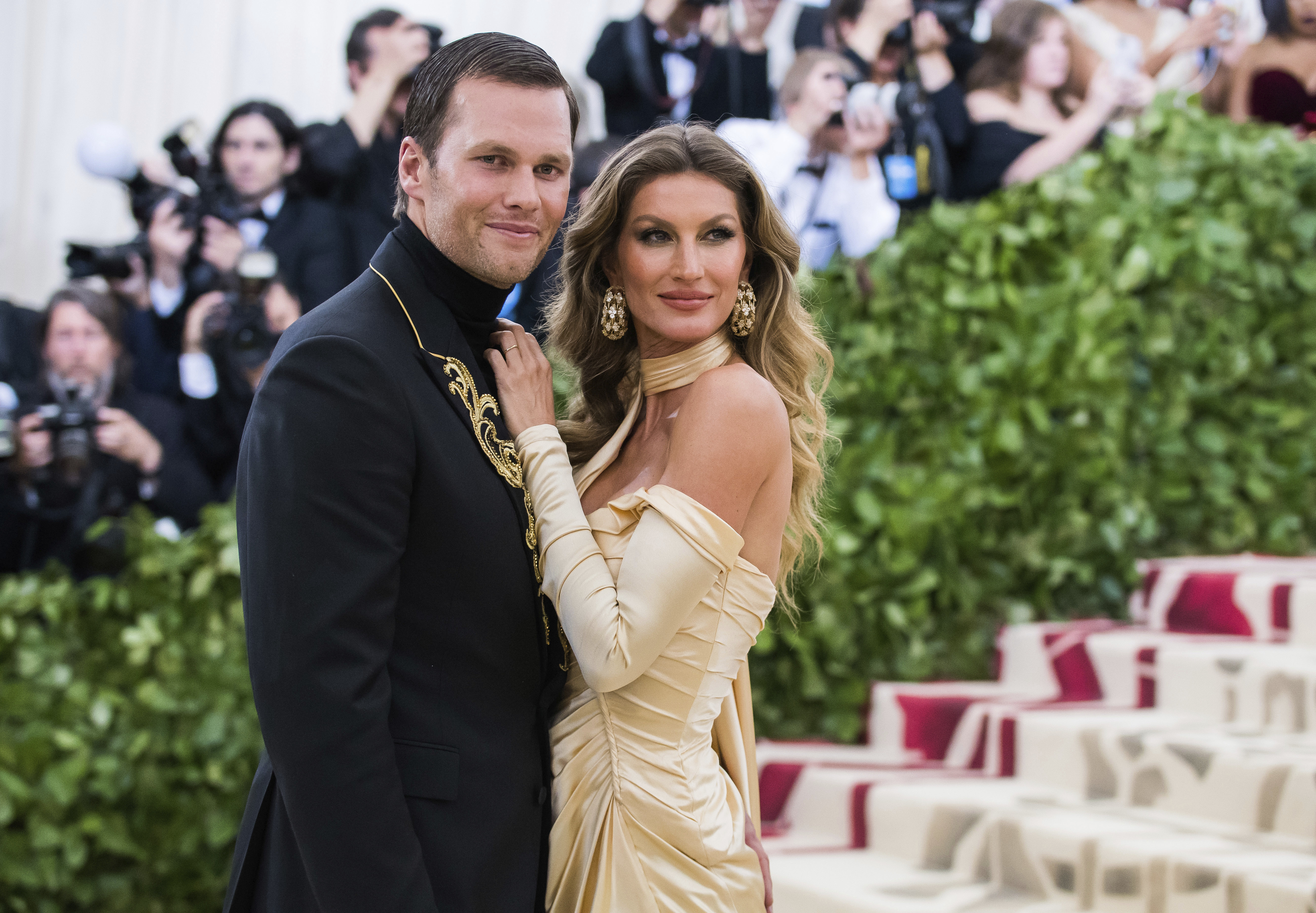 Tom Brady, Gisele Bundchen announce divorce after 13 years