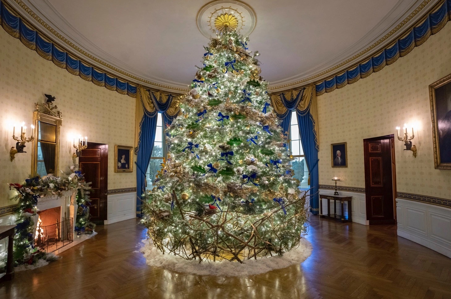 Jill Biden unveils White House holiday decor and theme: We the People -  Washington Times