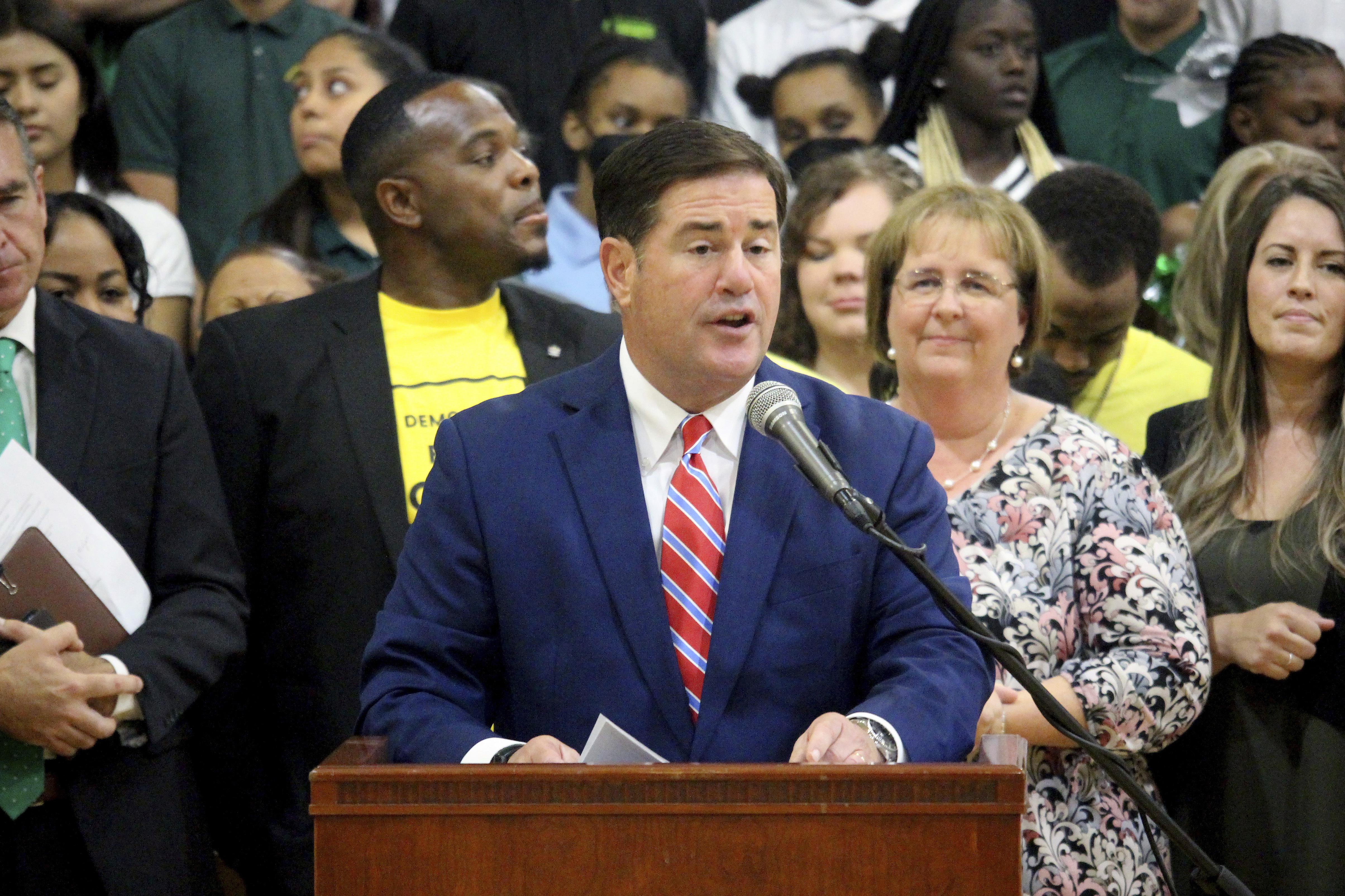 Doug Ducey on X: Grateful for his commitment to serving Arizona! And  thankful for the service of all our men and women in blue. / X