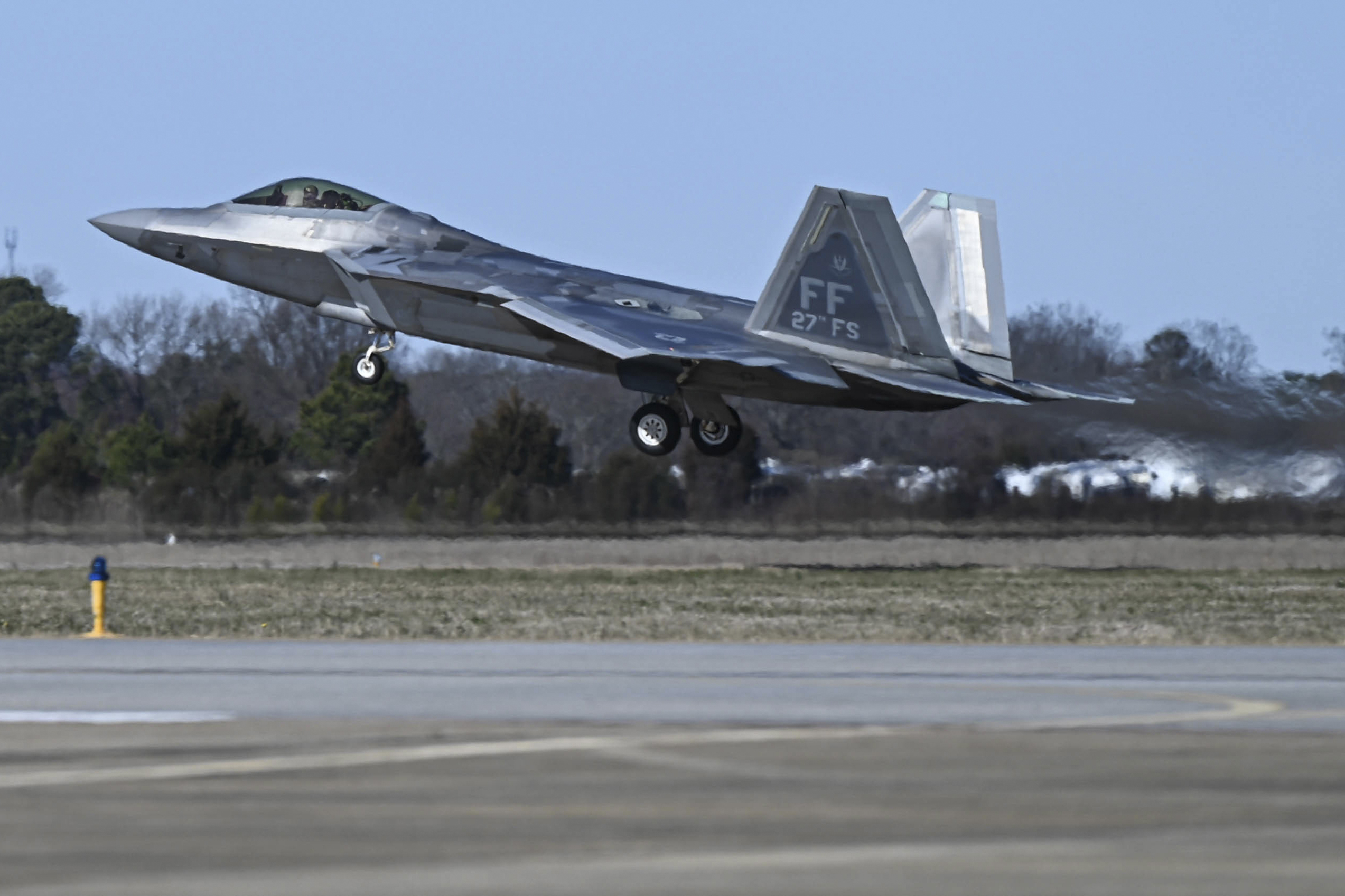 U.S. fighters shoot down unidentified flying object over Canada