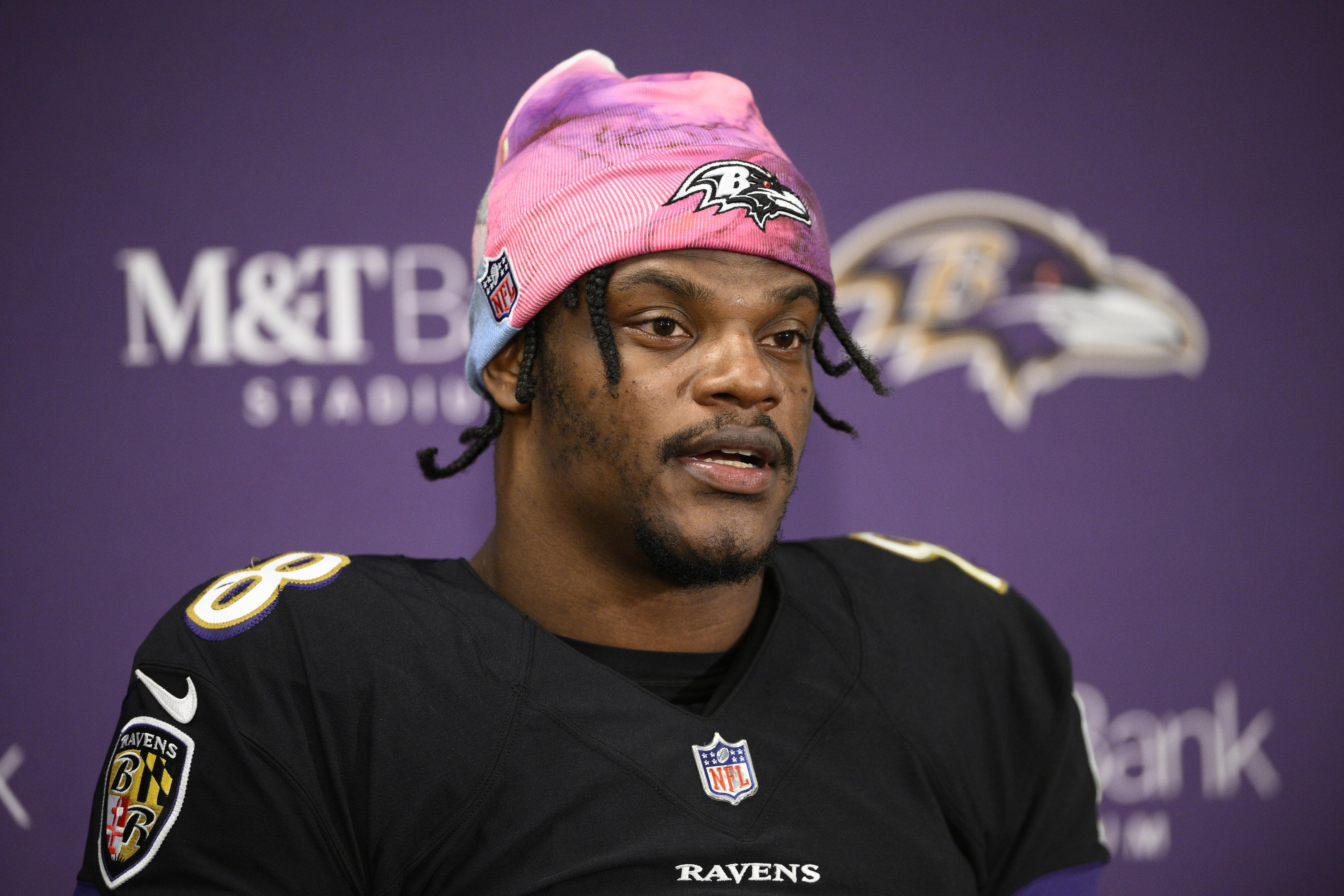 Ravens' Lamar Jackson Shares 'Letter to My Fans,' Requests Trade