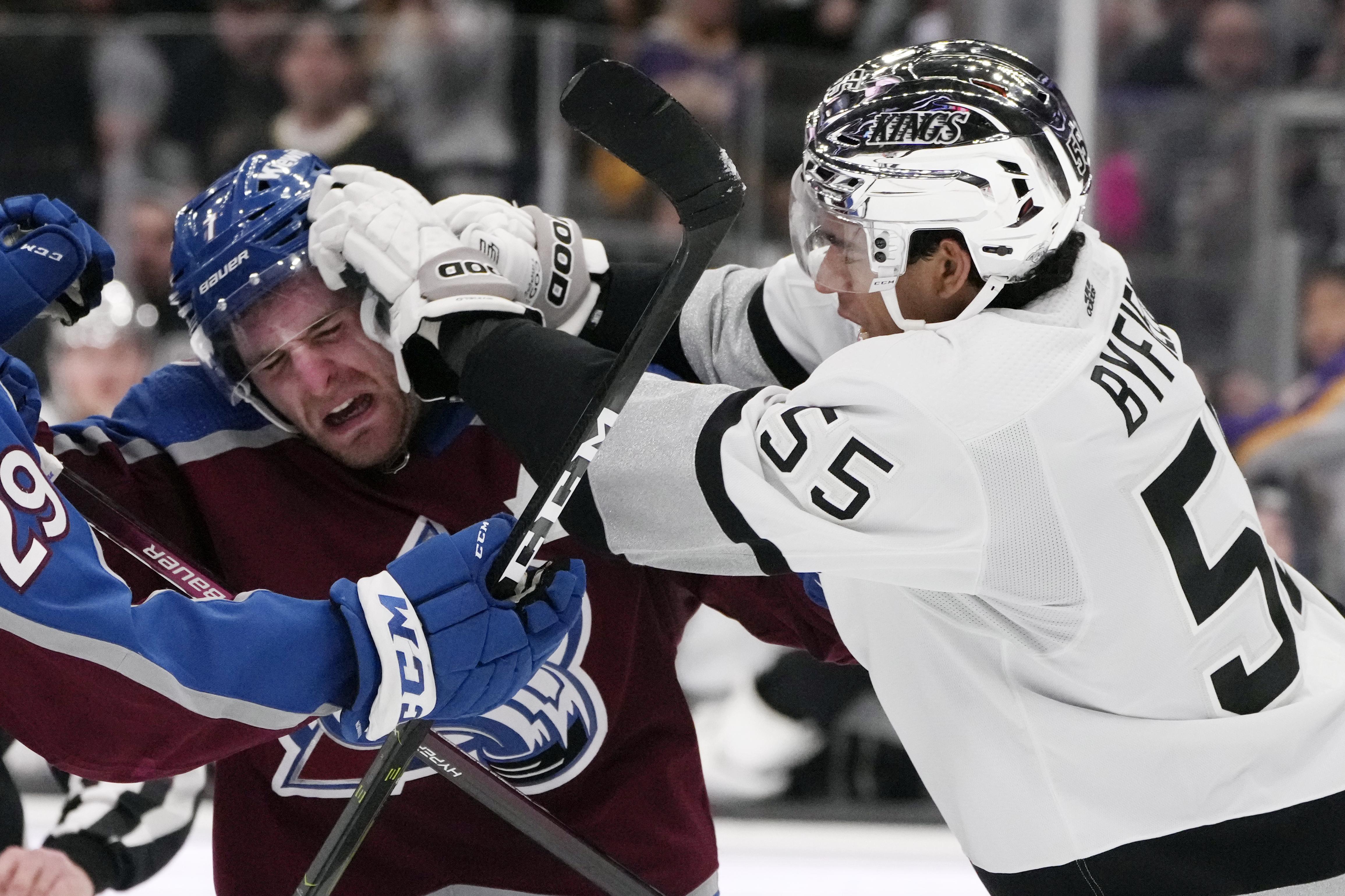 Los angeles kings luc robitaille hi-res stock photography and