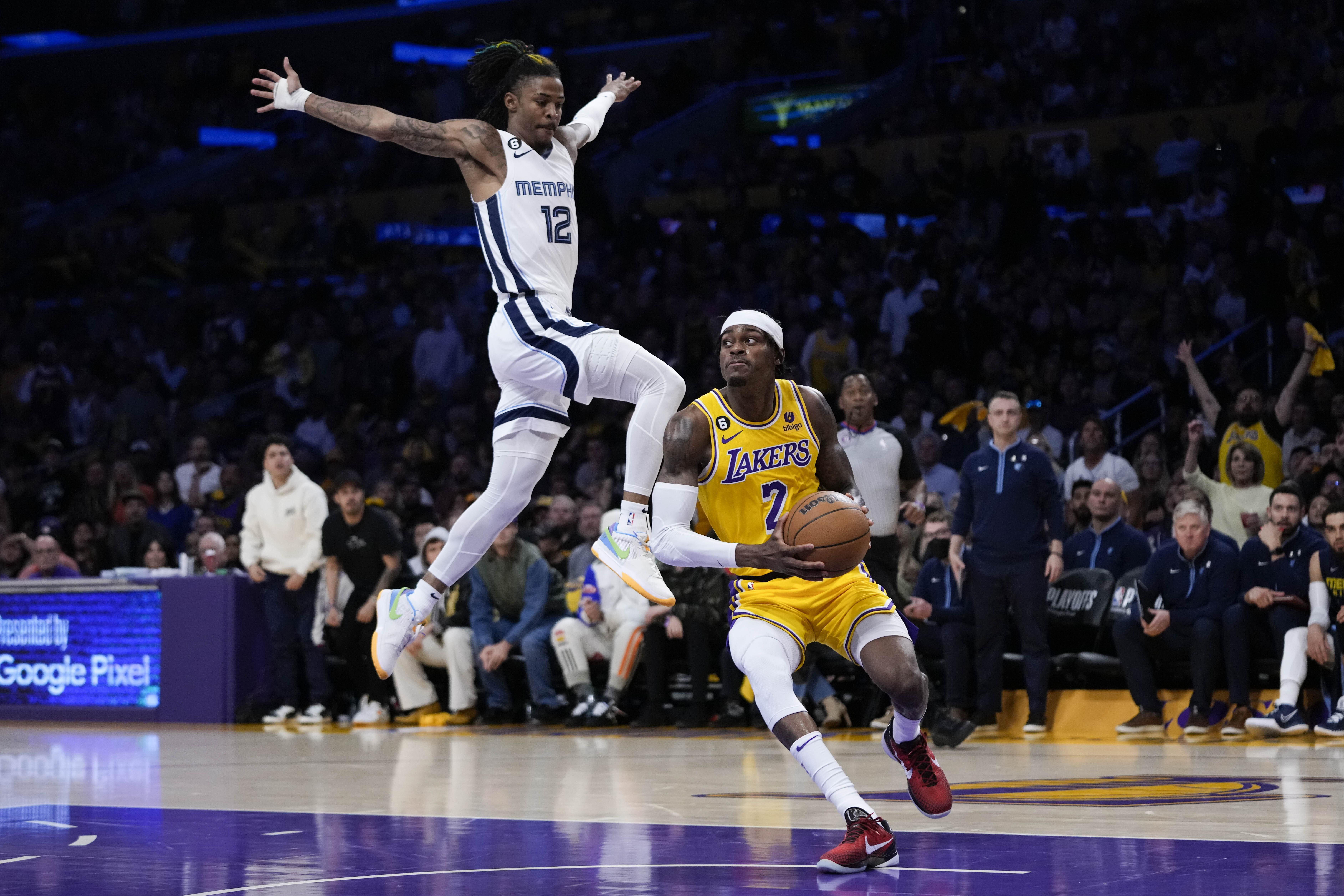 Lakers' LeBron James Credits Ja Morant After Grizzlies PG Scores