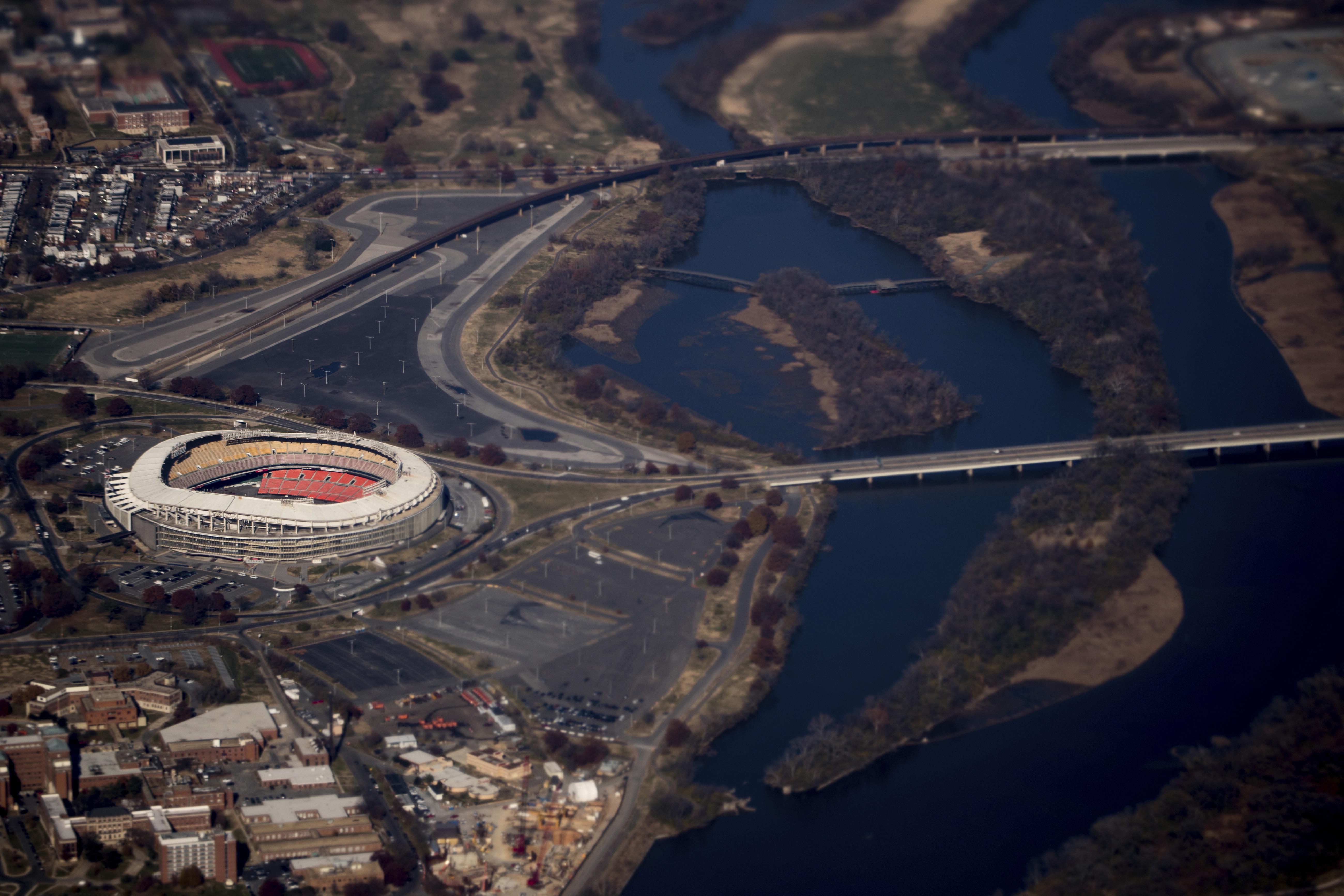 Congress May Clear Way for Commanders' Return to RFK