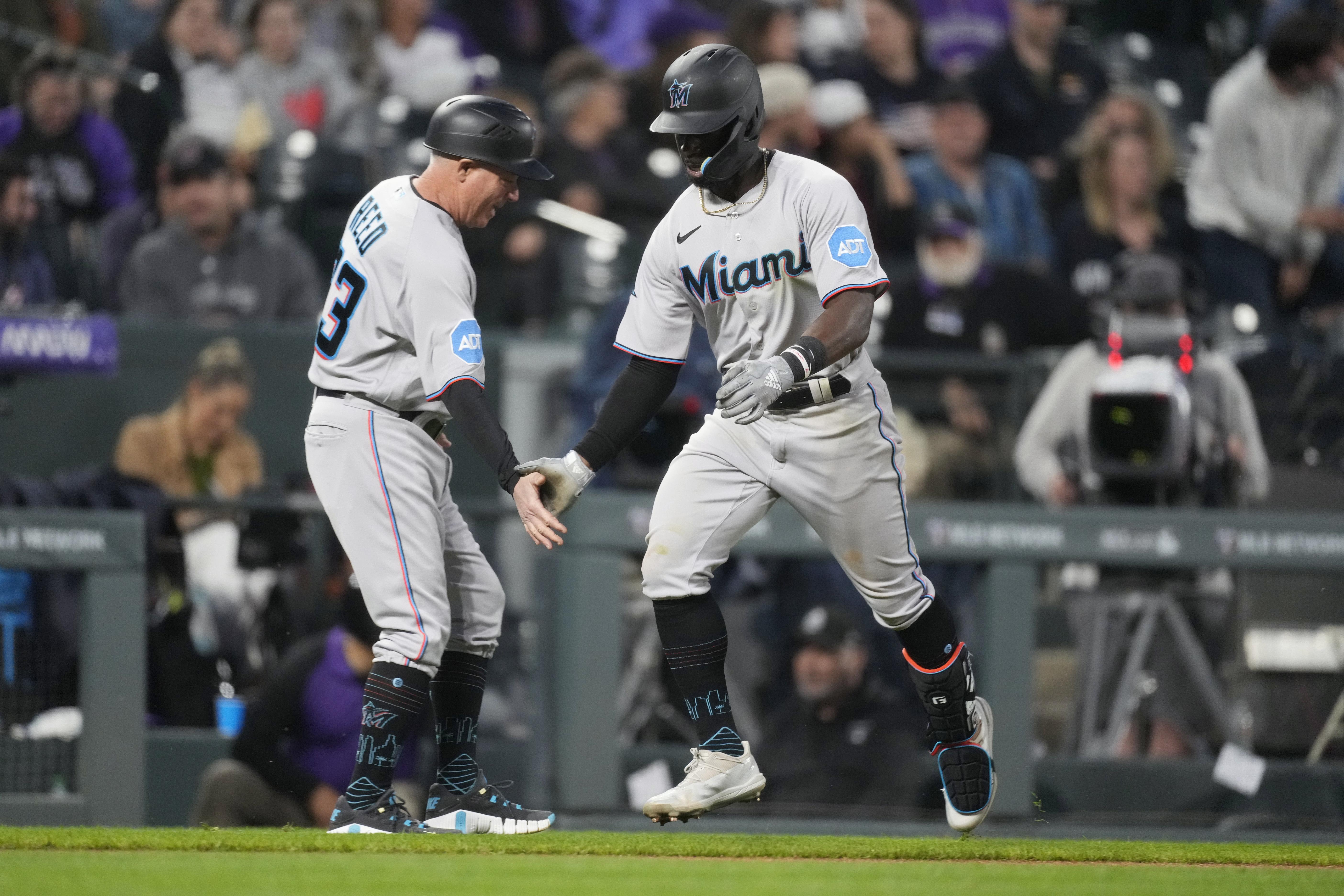 Miami Marlins are interested in Jurickson Profar