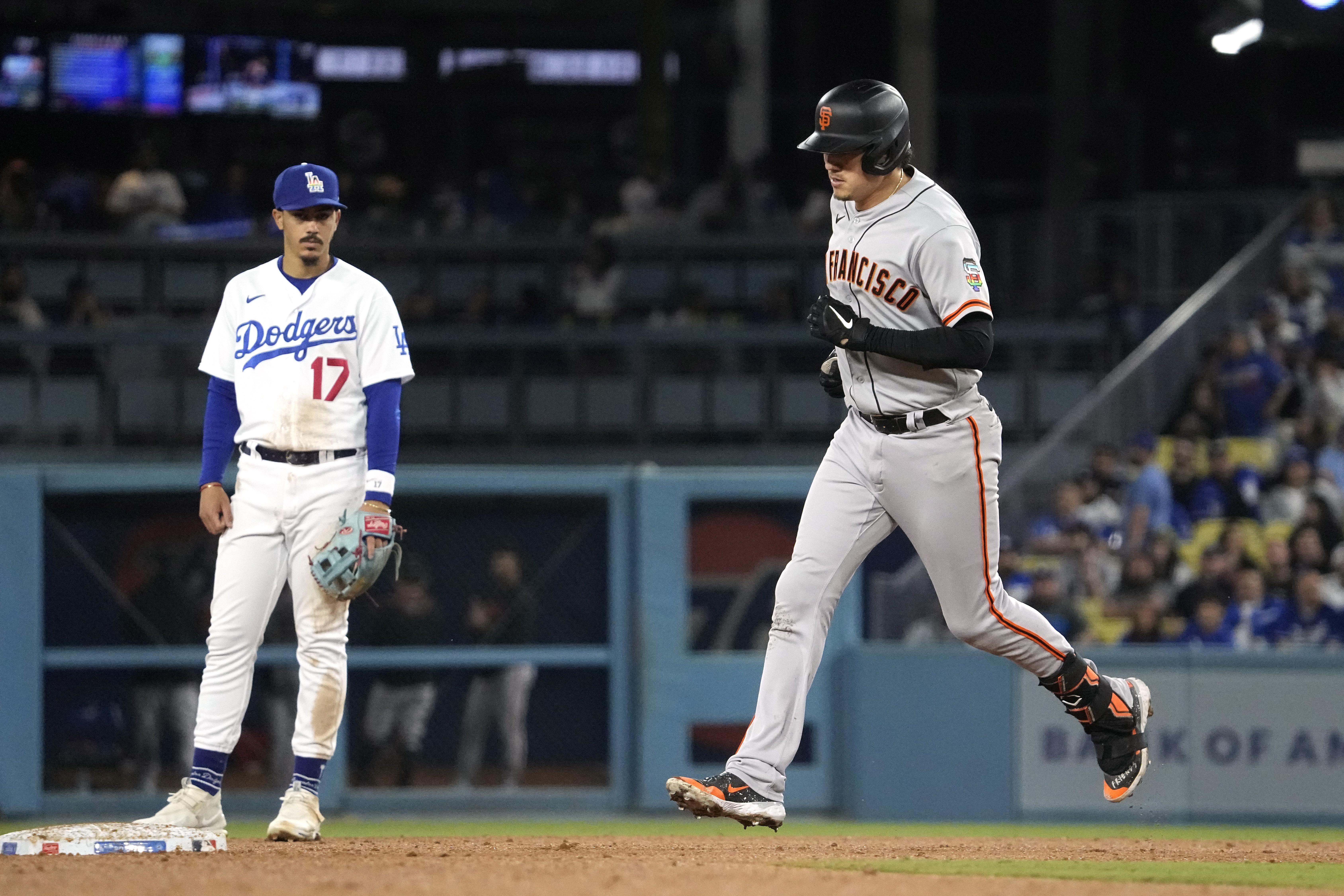 Dodgers drop 2 games in a row to the Giants