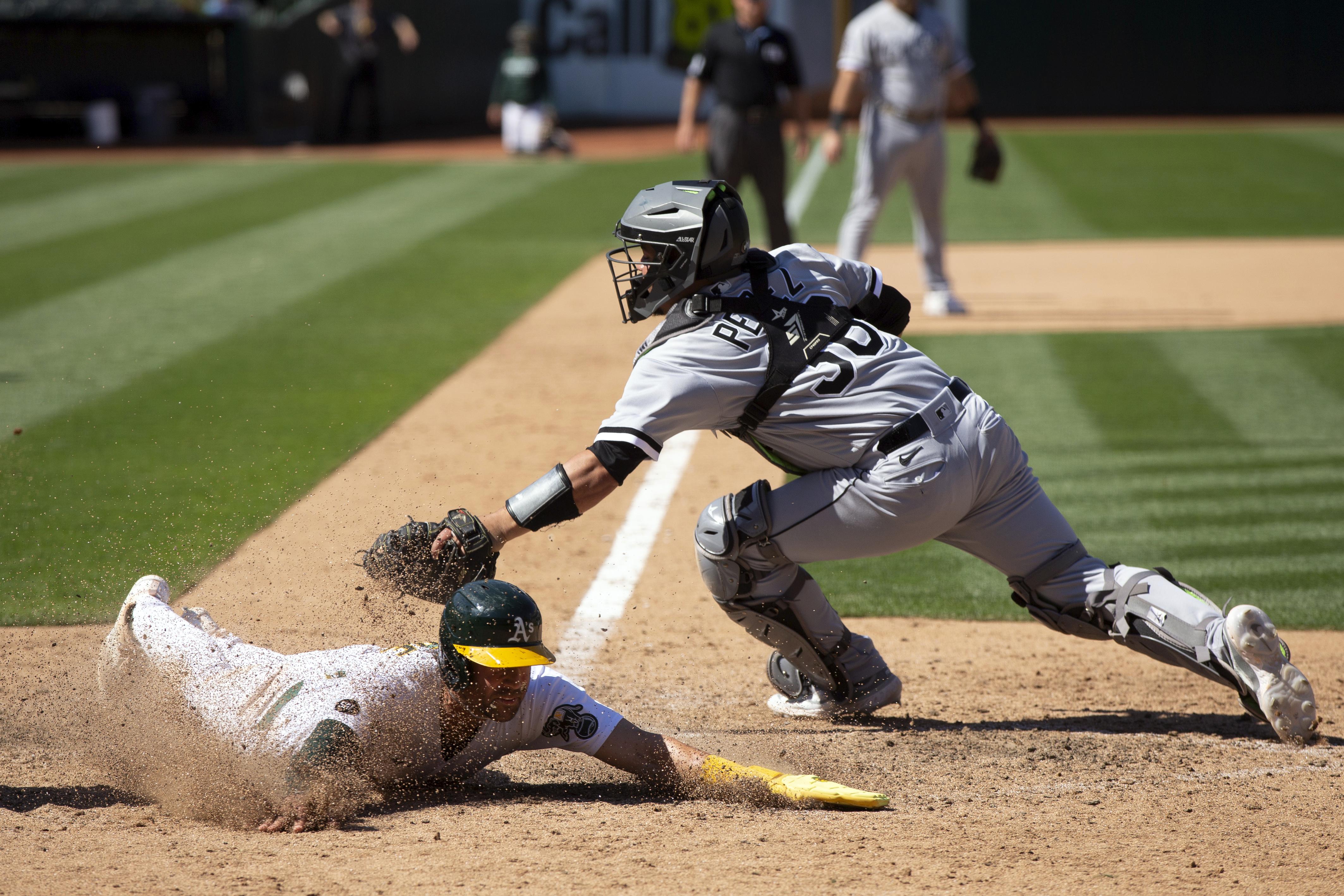 Elvis Andrus' 10th-inning error gives Oakland Athletics 7-6 win over  Chicago White Sox - Washington Times