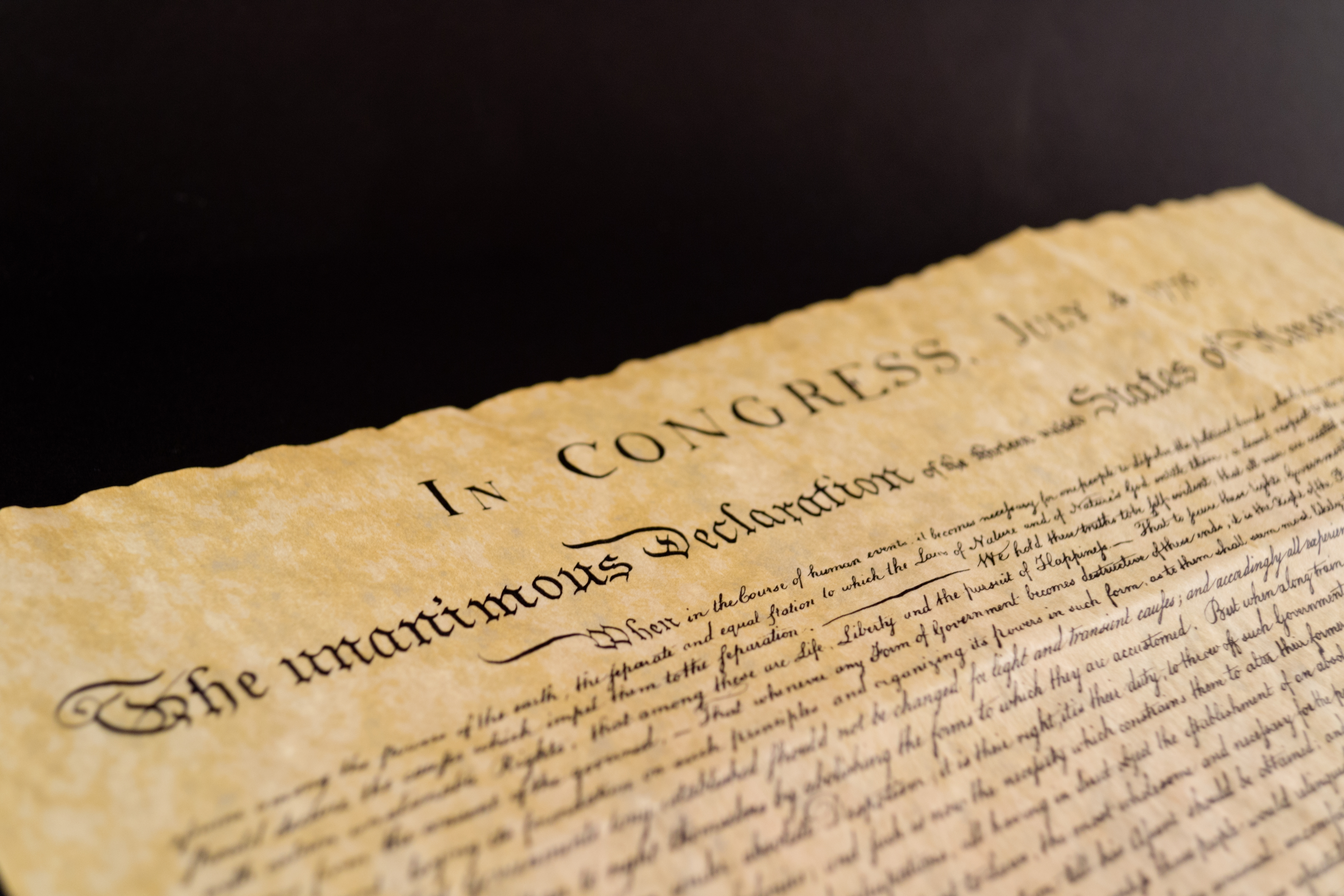 Independence Day Campaign Lets People Sign Declaration Of Independence  Using Twitter