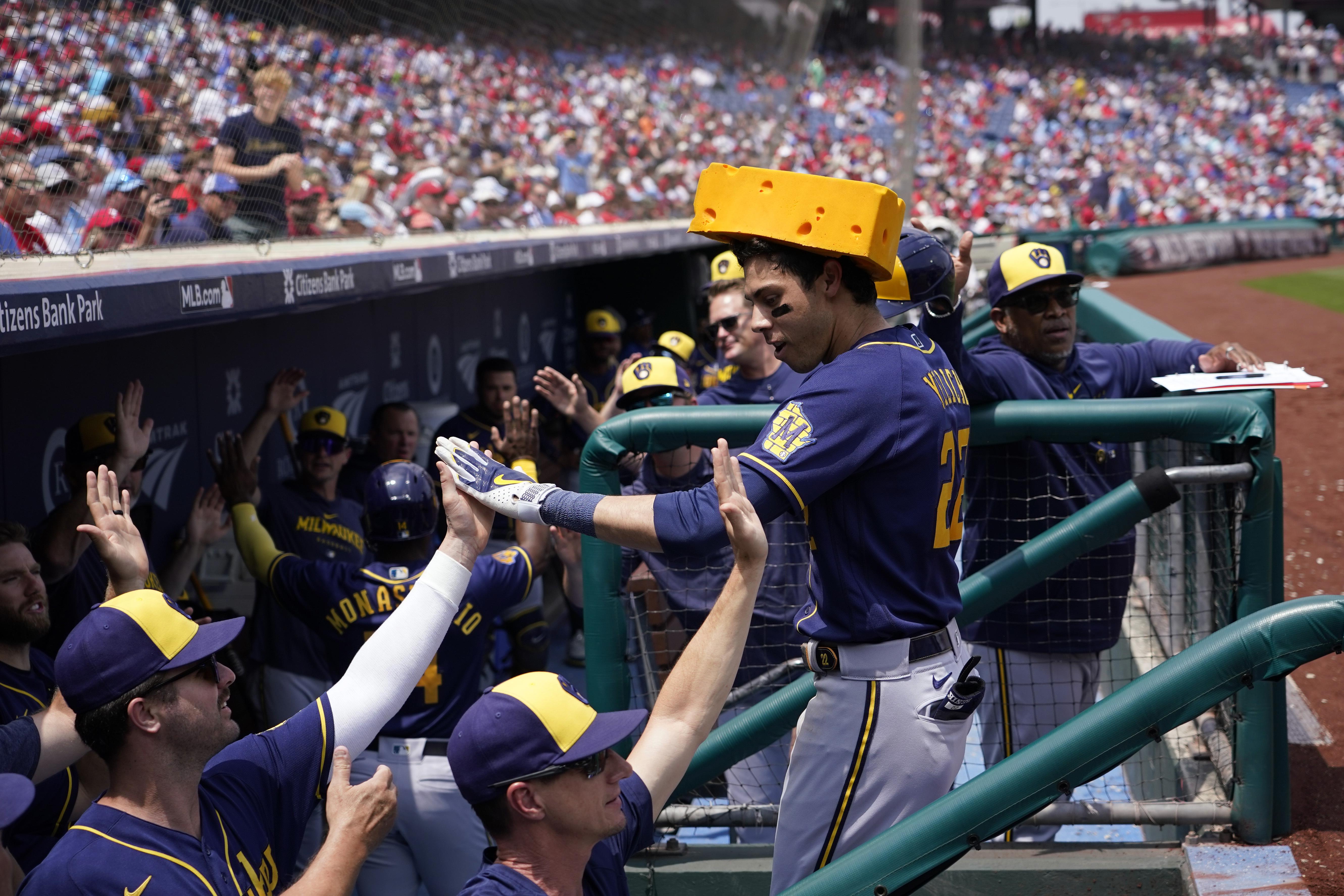 Willy Adames, Christian Yelich lead Brewers past Mariners 6-5 in