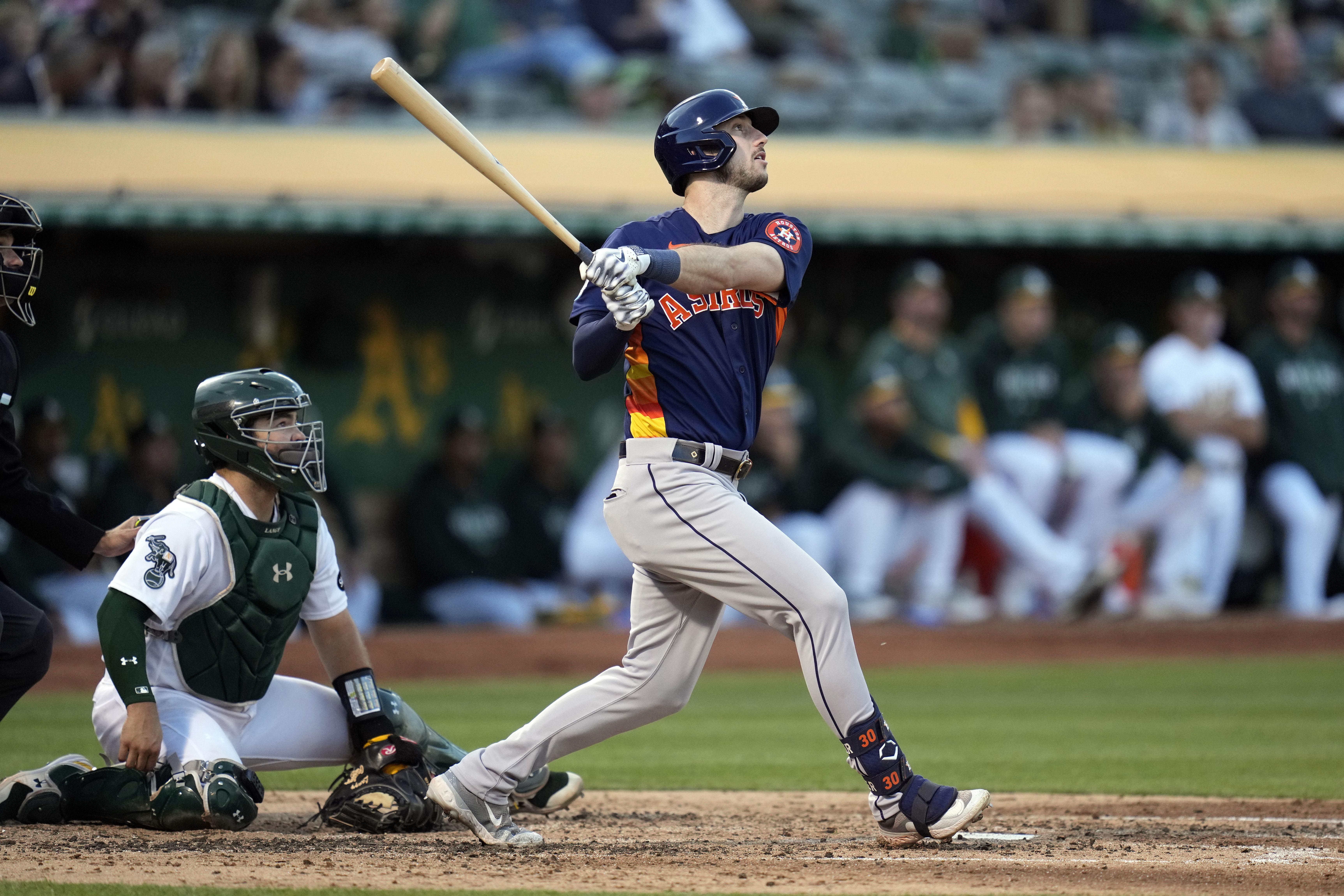 Shoddy A's defense makes it easy for Astros to get win
