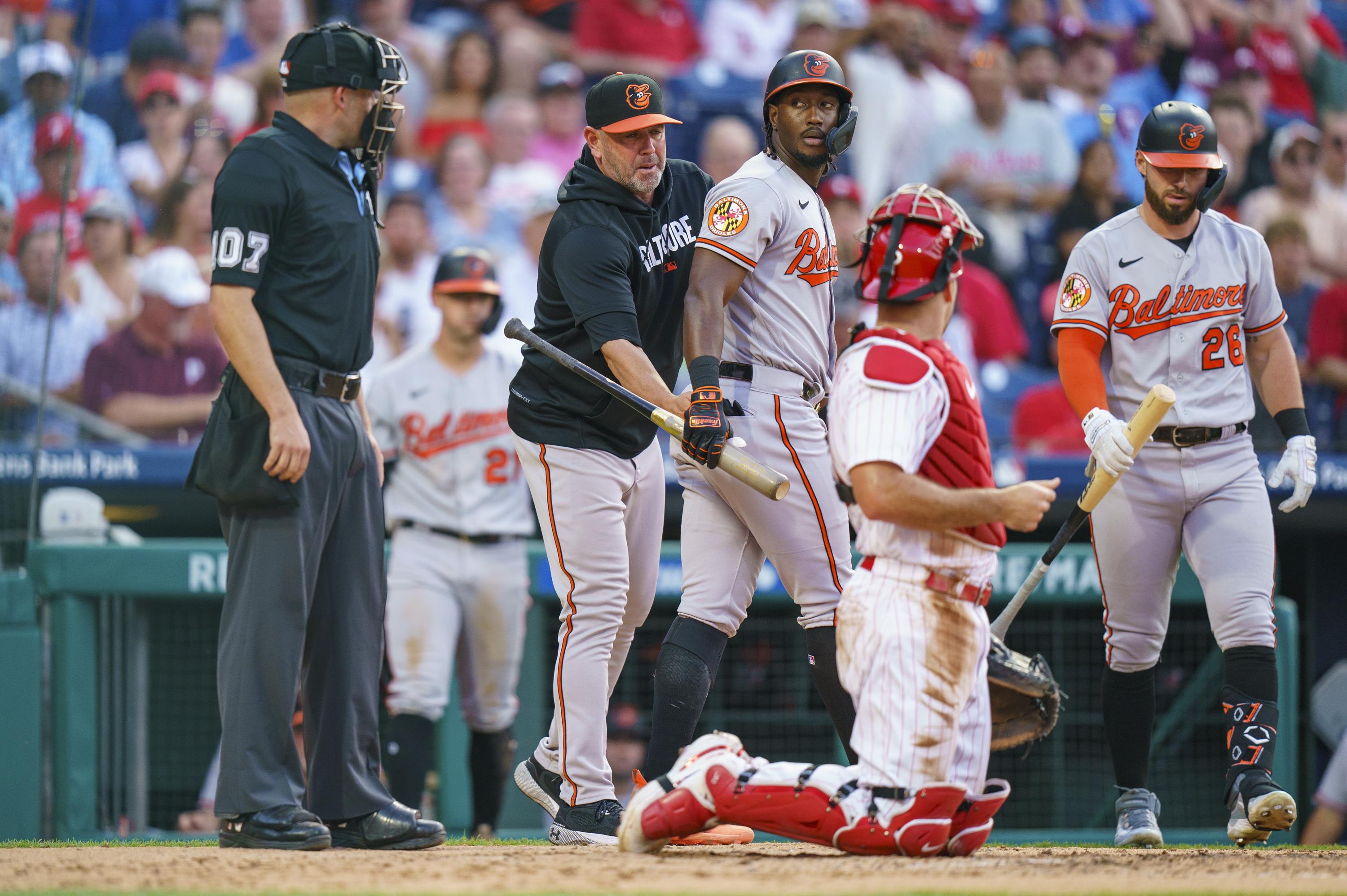 Edmundo Sosa's heroics help seal another win for the Phillies