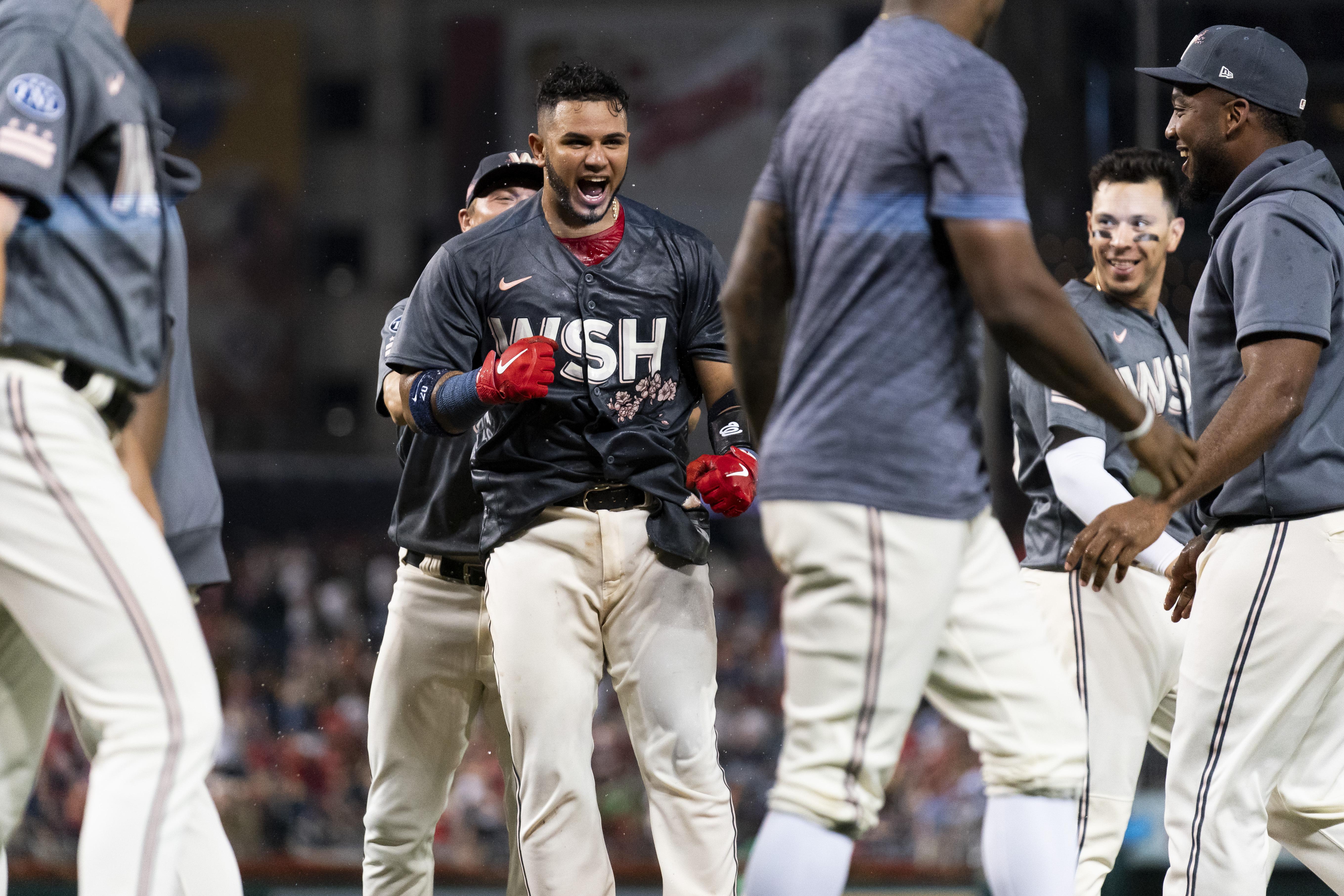 Ron Rivera to throw out Nationals first pitch Friday