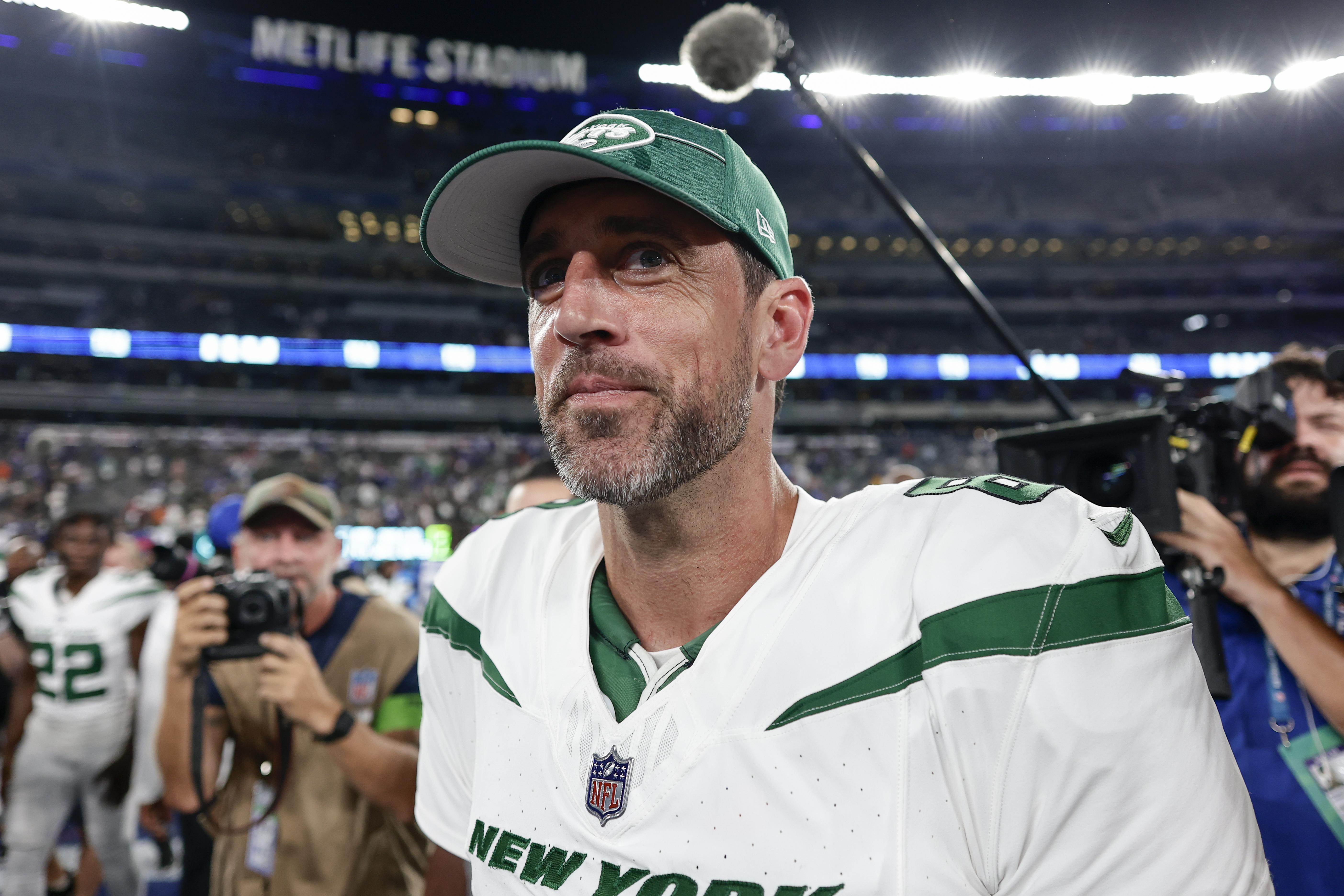 NY Jets fans begin 'grieving process' after Aaron Rodgers gets