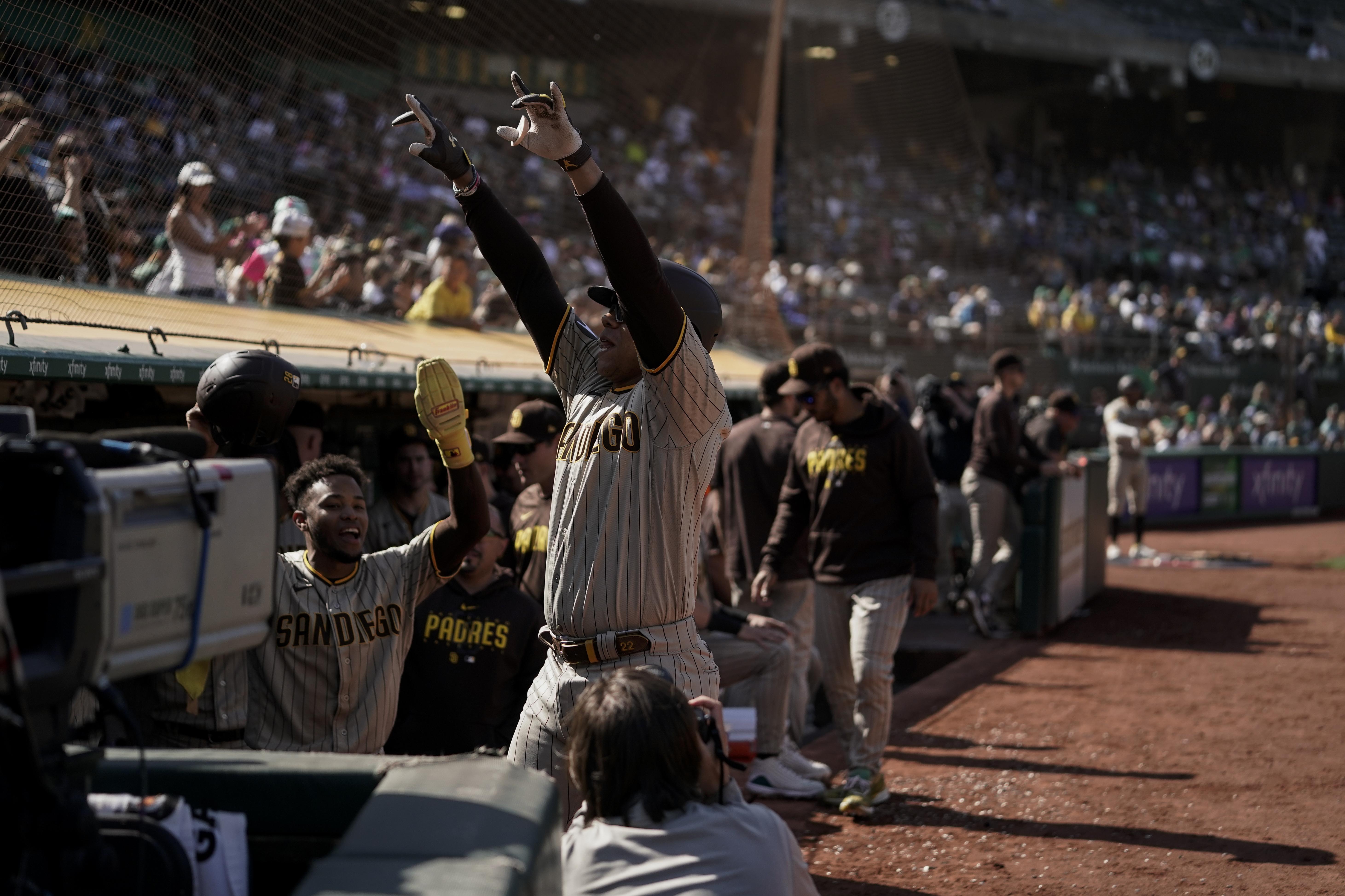 Soto shines in DC return as Padres down Nationals 7-4