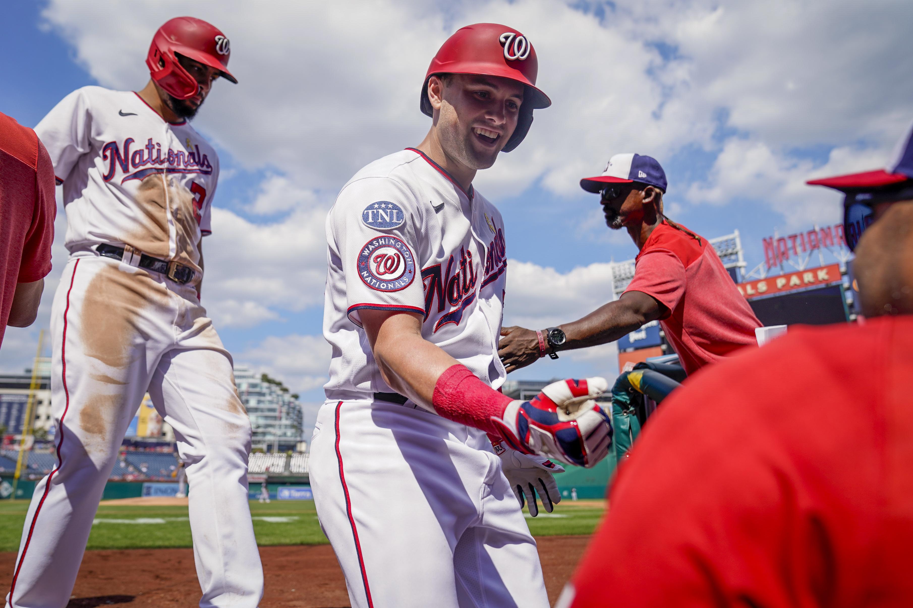 Pair of homers by Lane Thomas lifts the Washington Nationals over