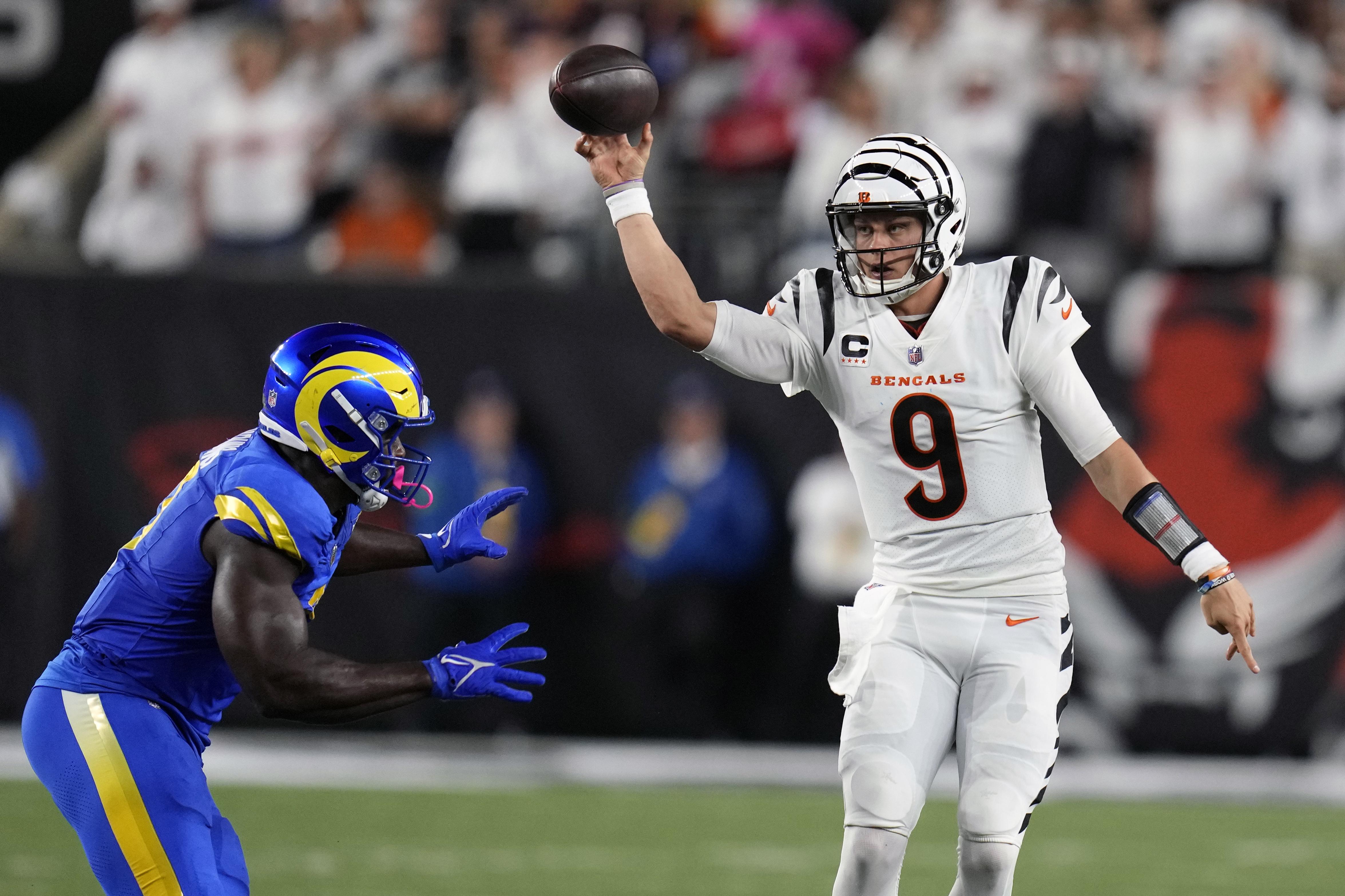 Joe Burrow helps Cincinnati Bengals unveil new uniforms