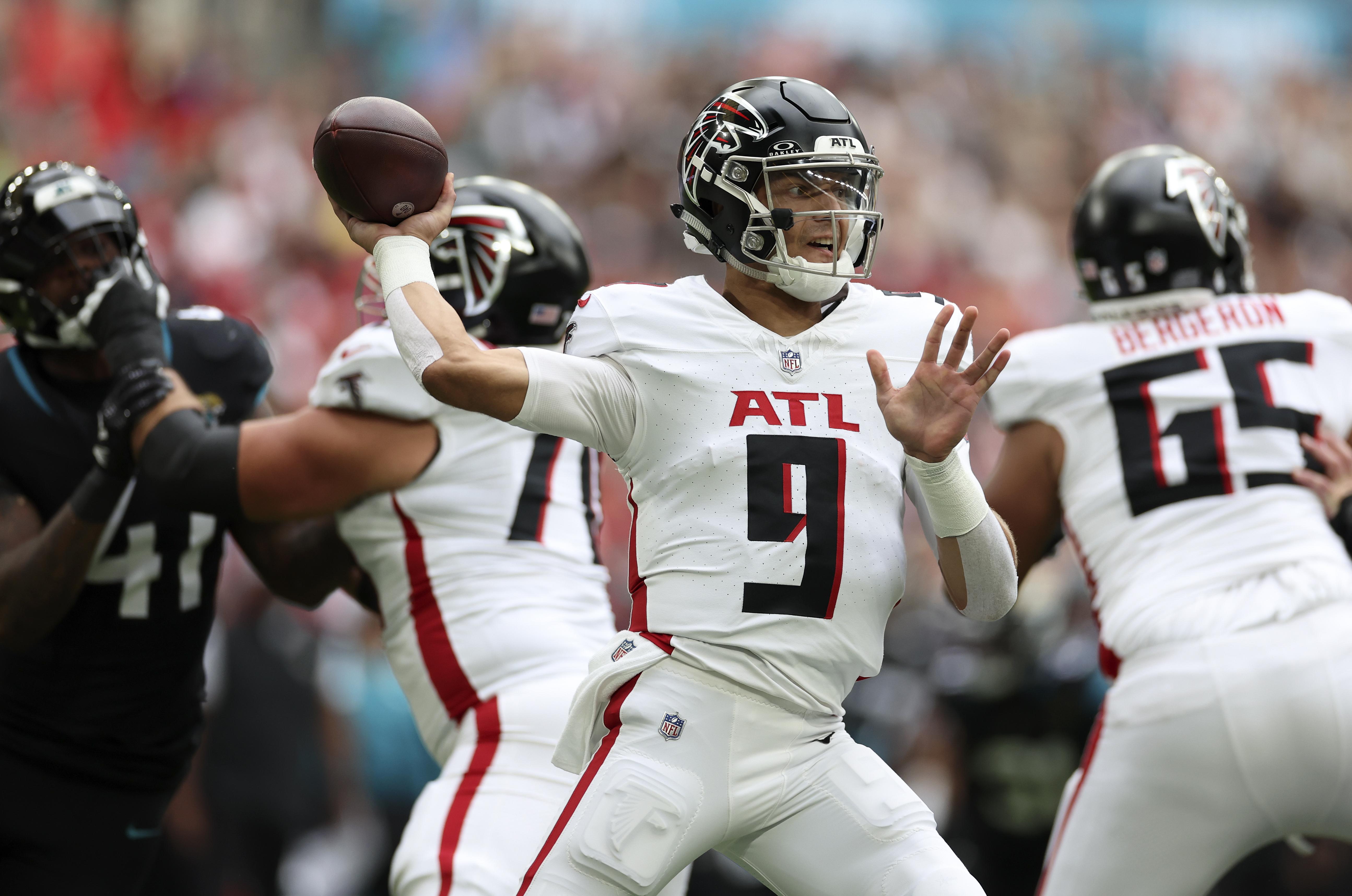 Lawrence, Ridley and defense help Jaguars beat Falcons 23-7 in