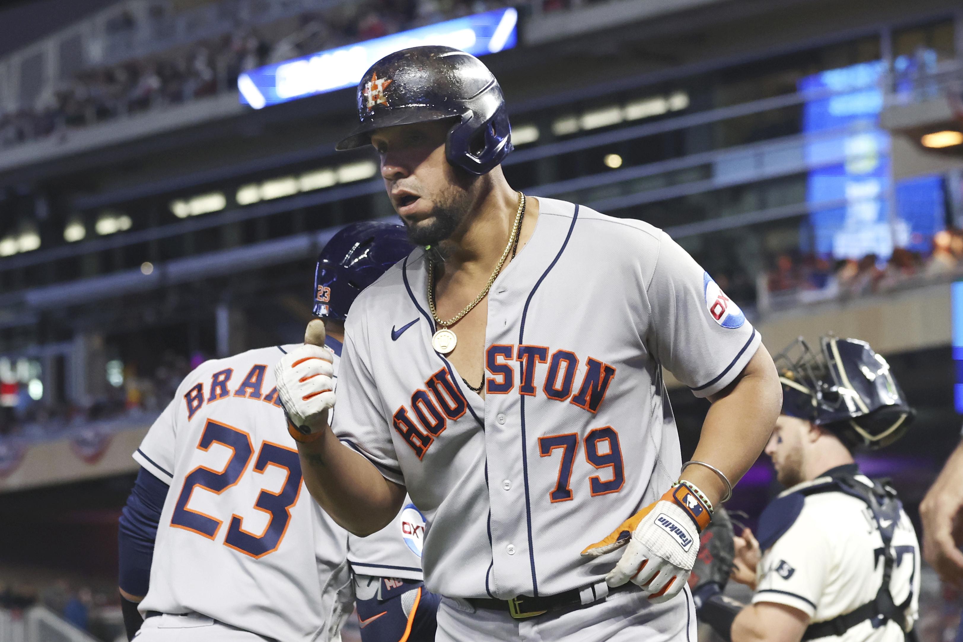 Abreu homers again to power Astros past Twins 3-2 and into 7th straight  ALCS