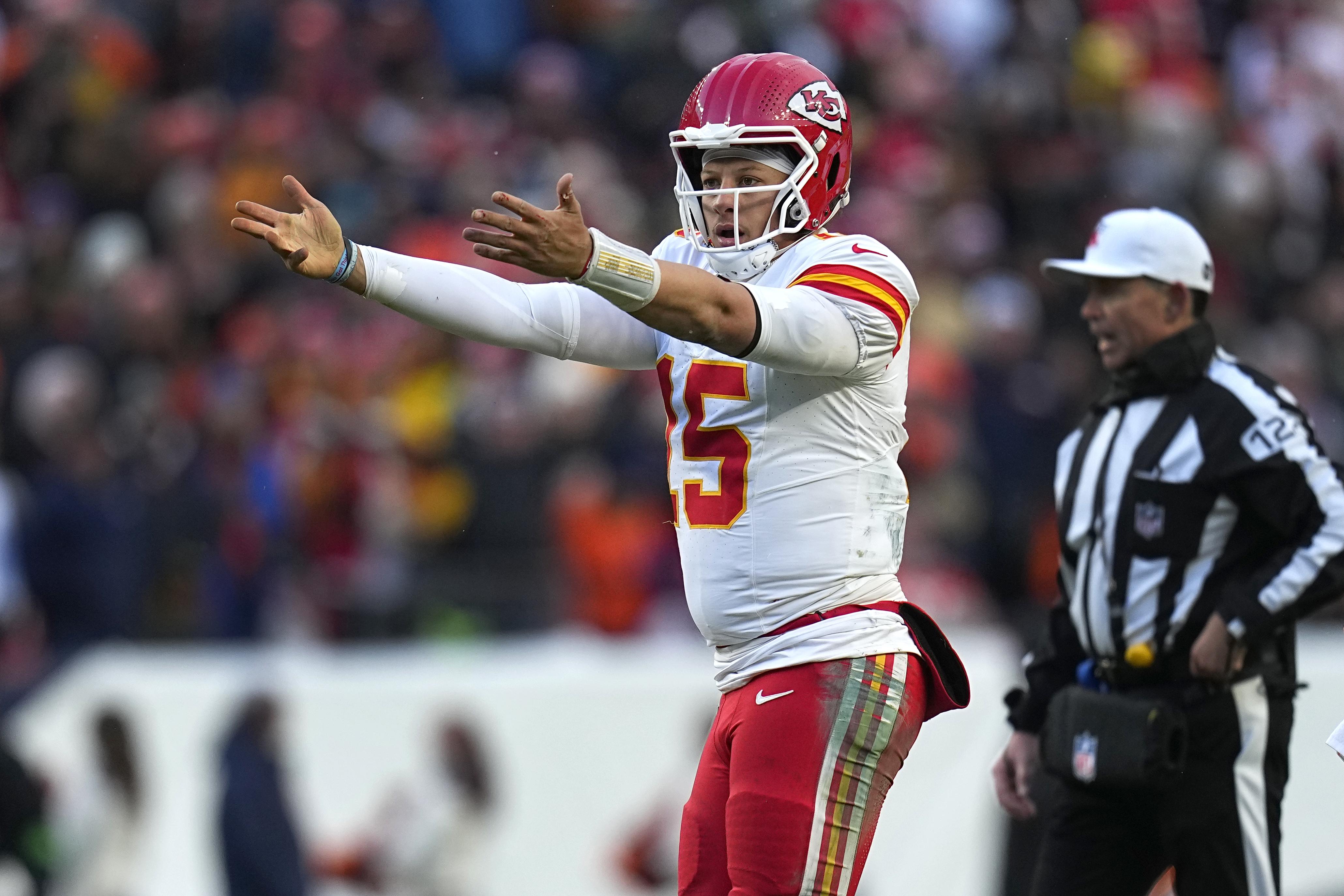 Patrick Mahomes can't shake illness, Denver Broncos as Kansas City Chiefs  fall 24-9 - Washington Times