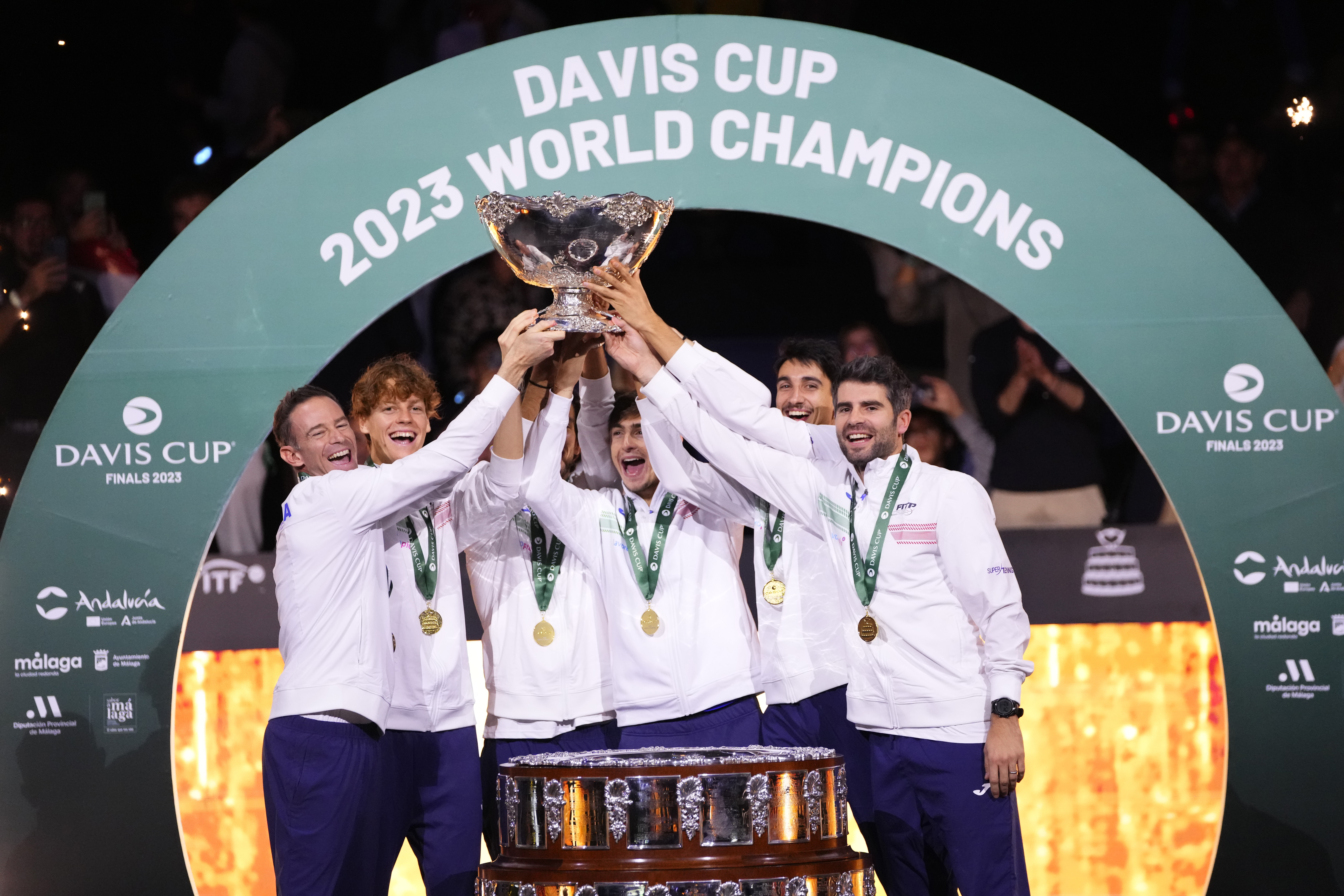 Sinner leads Italy to its first Davis Cup title in nearly 50 years with a  2-0 win over Australia – KGET 17
