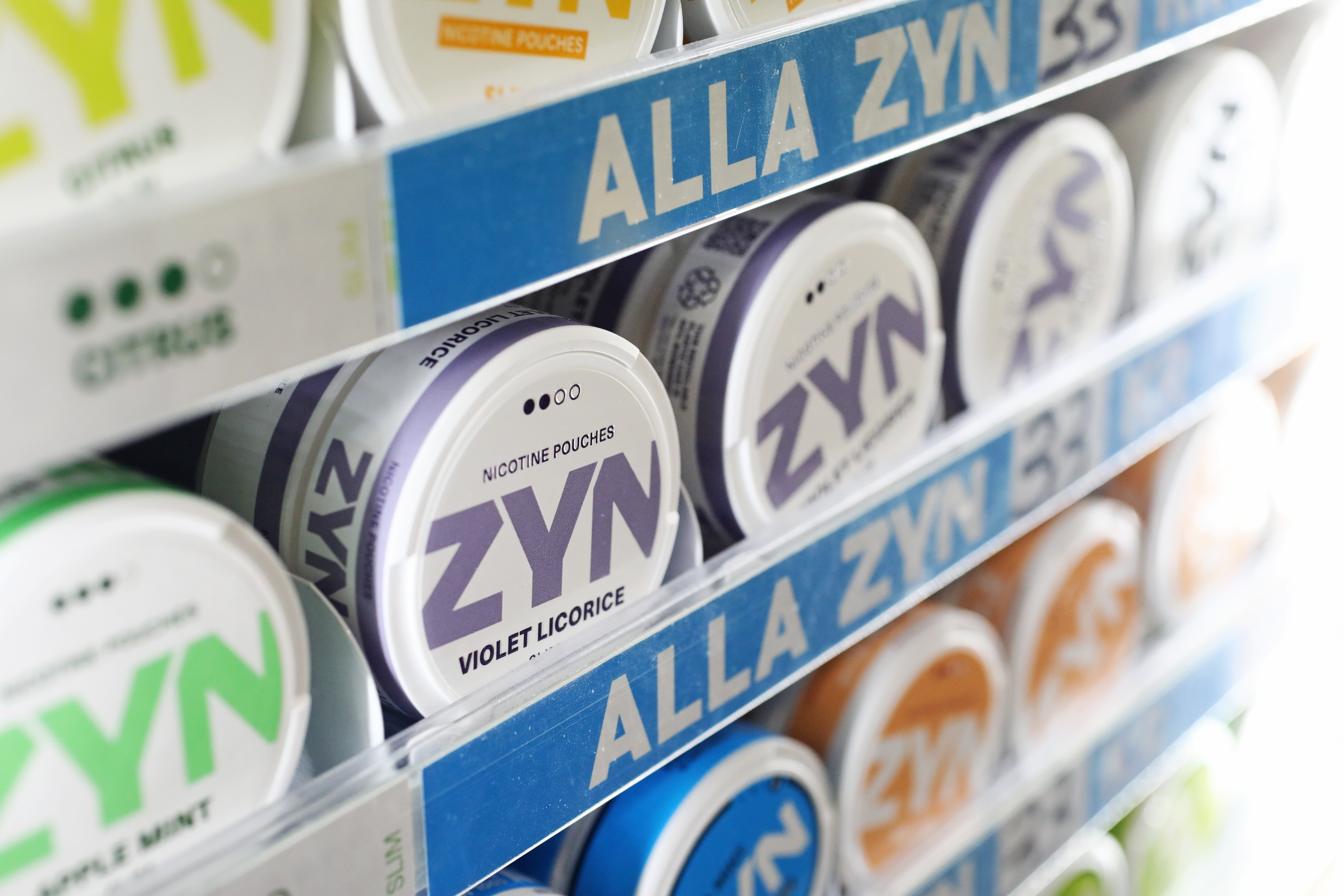 Chuck Schumer calls for crackdown on Zyn nicotine pouches