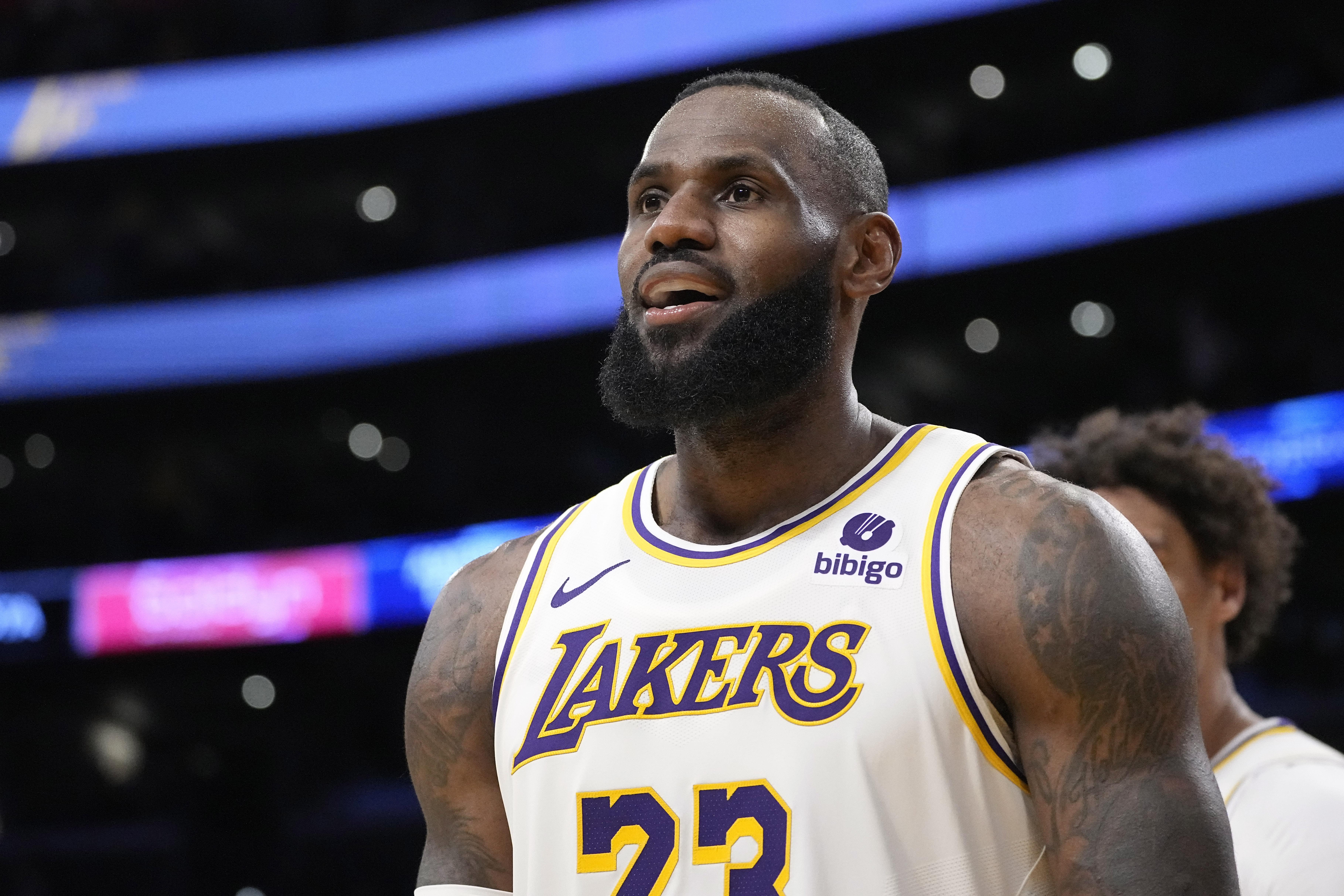 LeBron James 40 000 point club won t see any new members for a