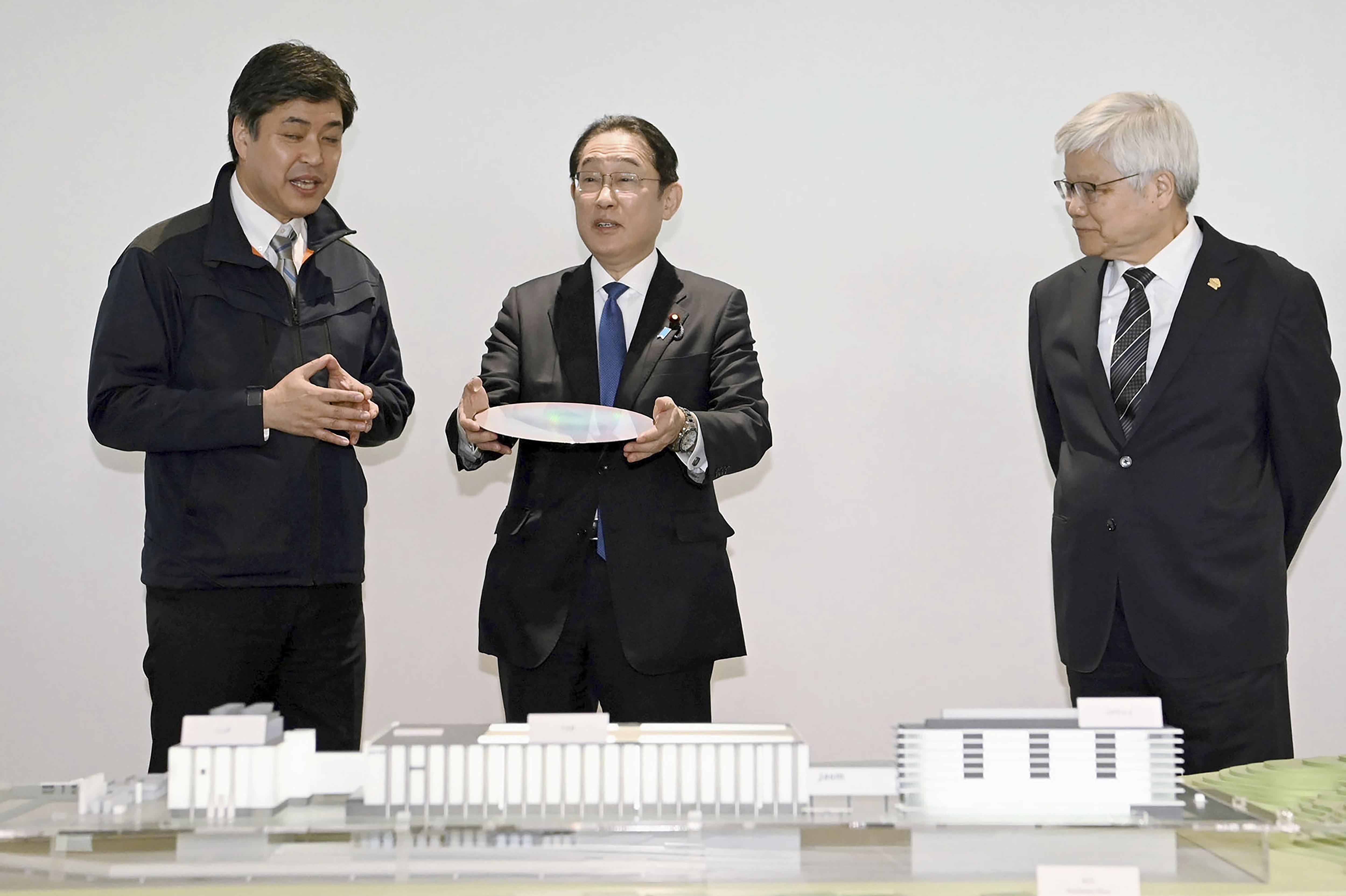 おすすめネット chip new visits leader Japanese factory, with ties stressing 和書