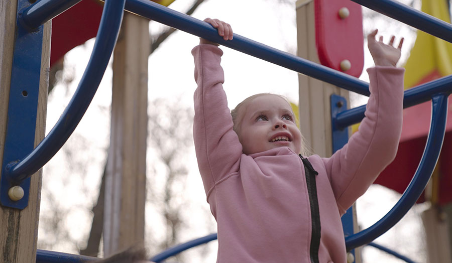 At What Age Can My Child Use A Jungle Gym? (sponsored)