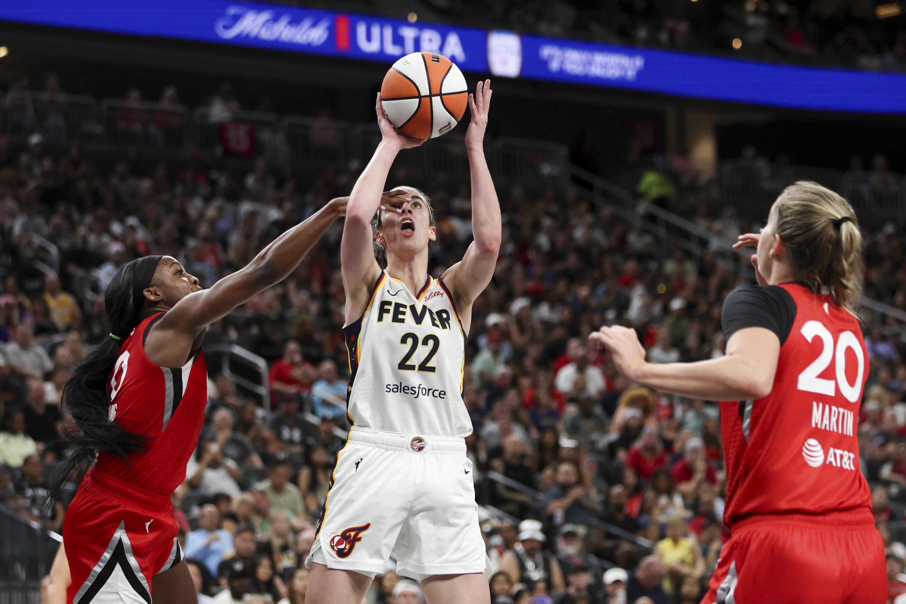 Caitlin Clark, Fever draw largest WNBA crowd since 1999 against Aces -  Washington Times