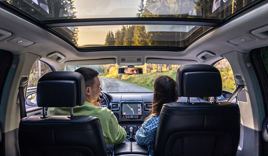 How to Choose the Perfect Car for Road Trips: Tips for Travelers ...
