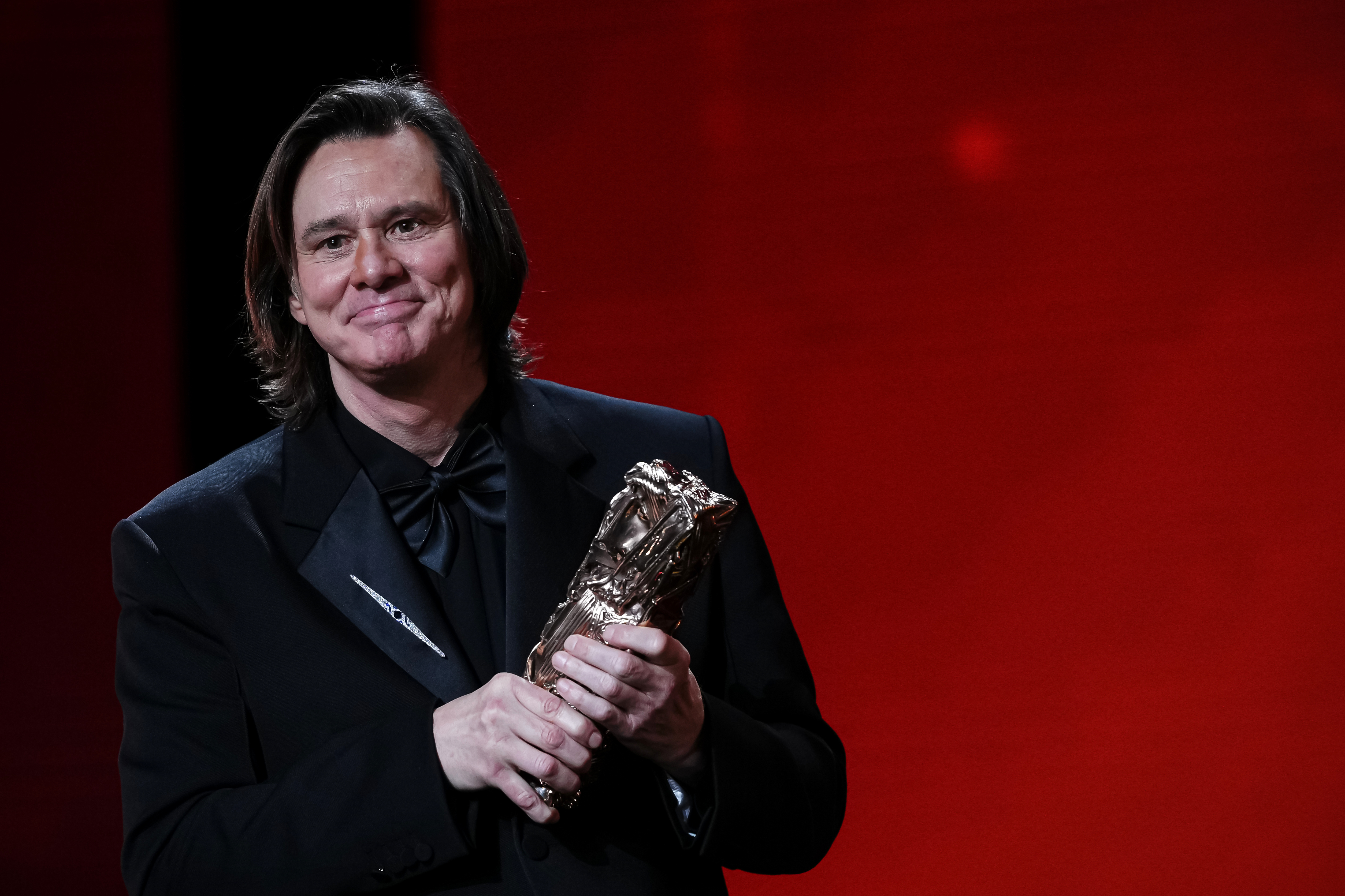 Jim Carrey makes rare public appearance, delivers speech in French at Cesar  Awards | Washington Times
